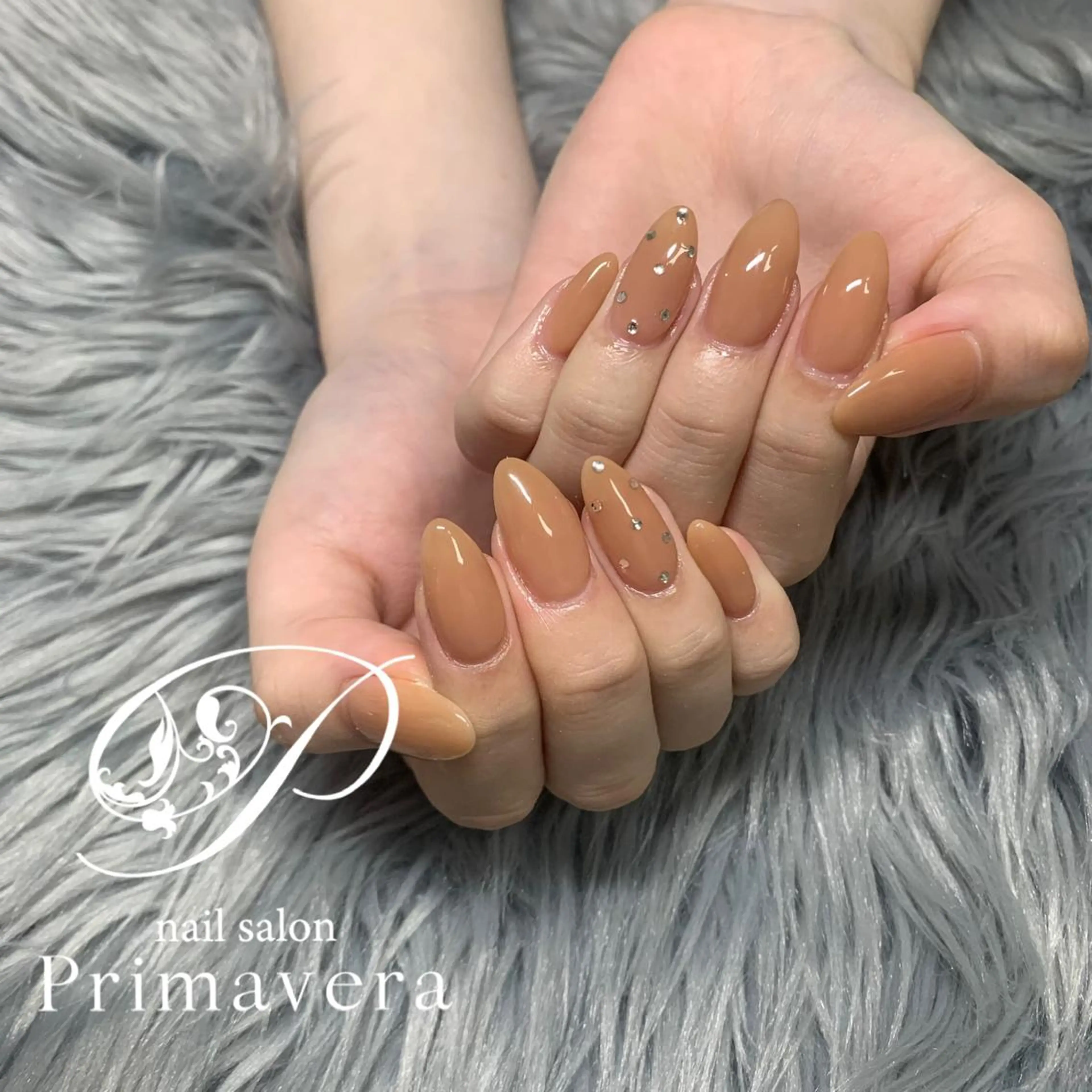 ネイル ハンドネイル primavera ワンホン系/ちゅるんのネイルデザイン