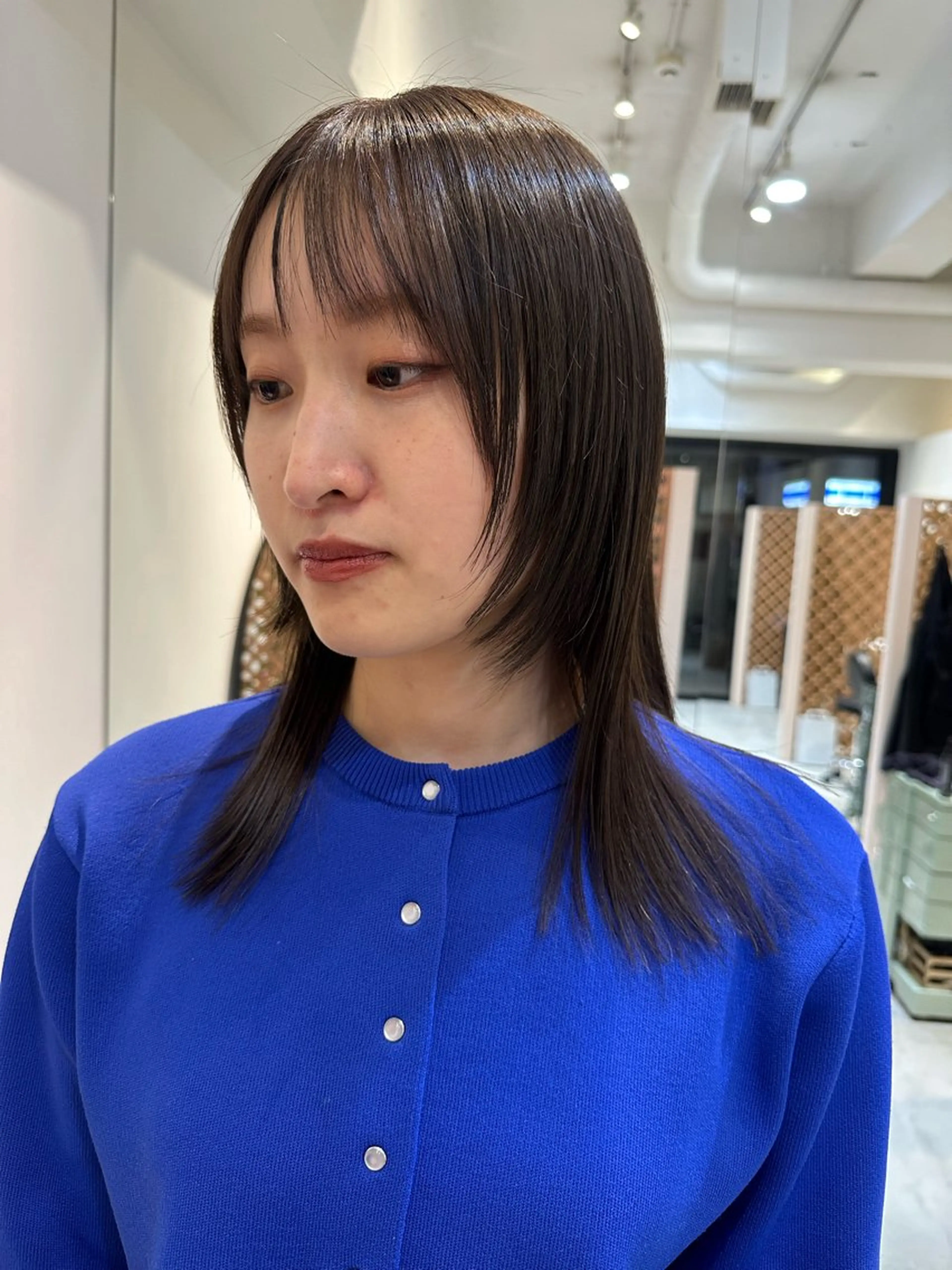 セミロング レイヤーカット カット ヘアカラー トリートメント 下北沢suu所属・AYAKA 下北沢suuのヘアスタイル