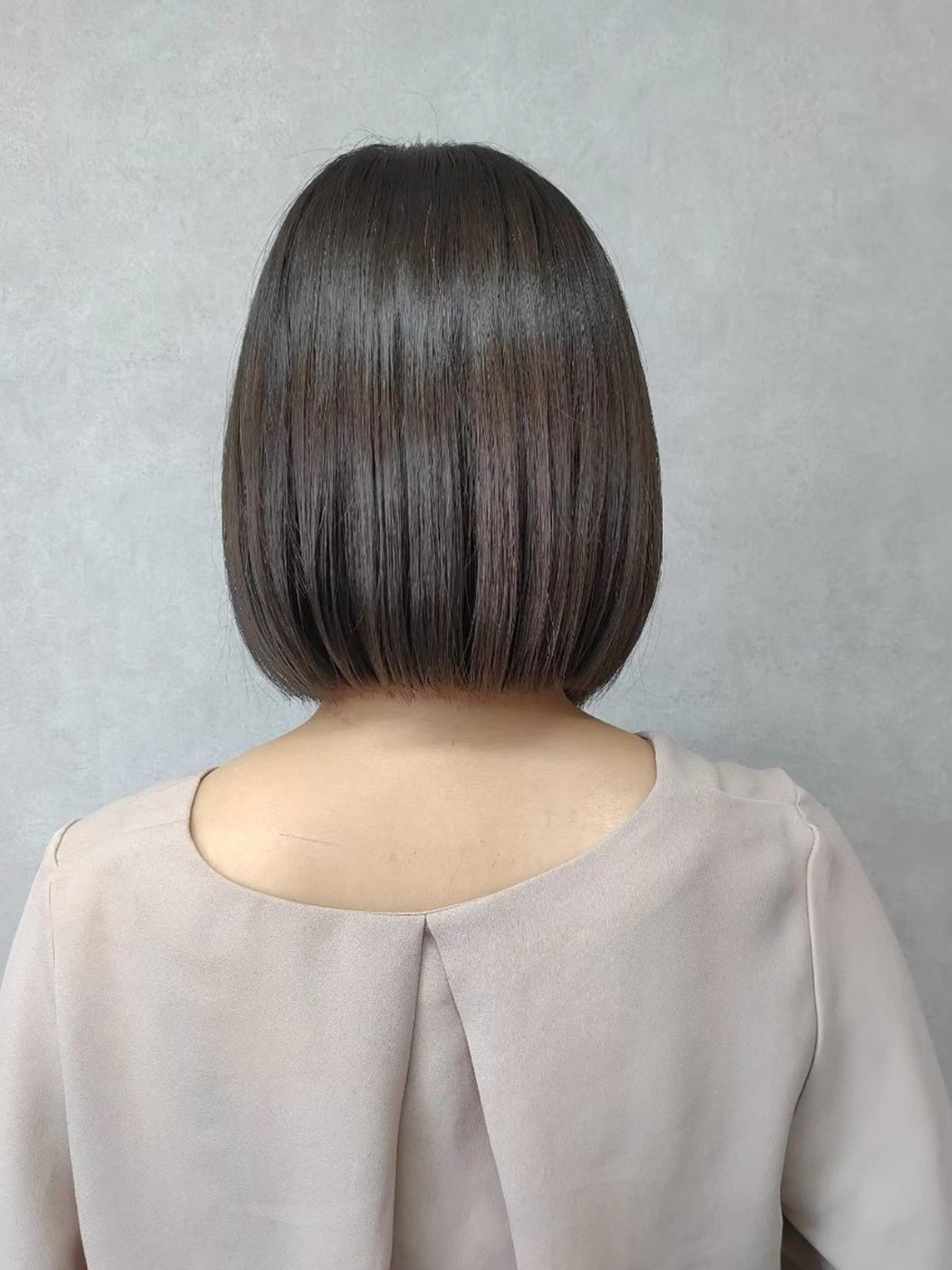 ショート 鳥山 留奈のヘアスタイル