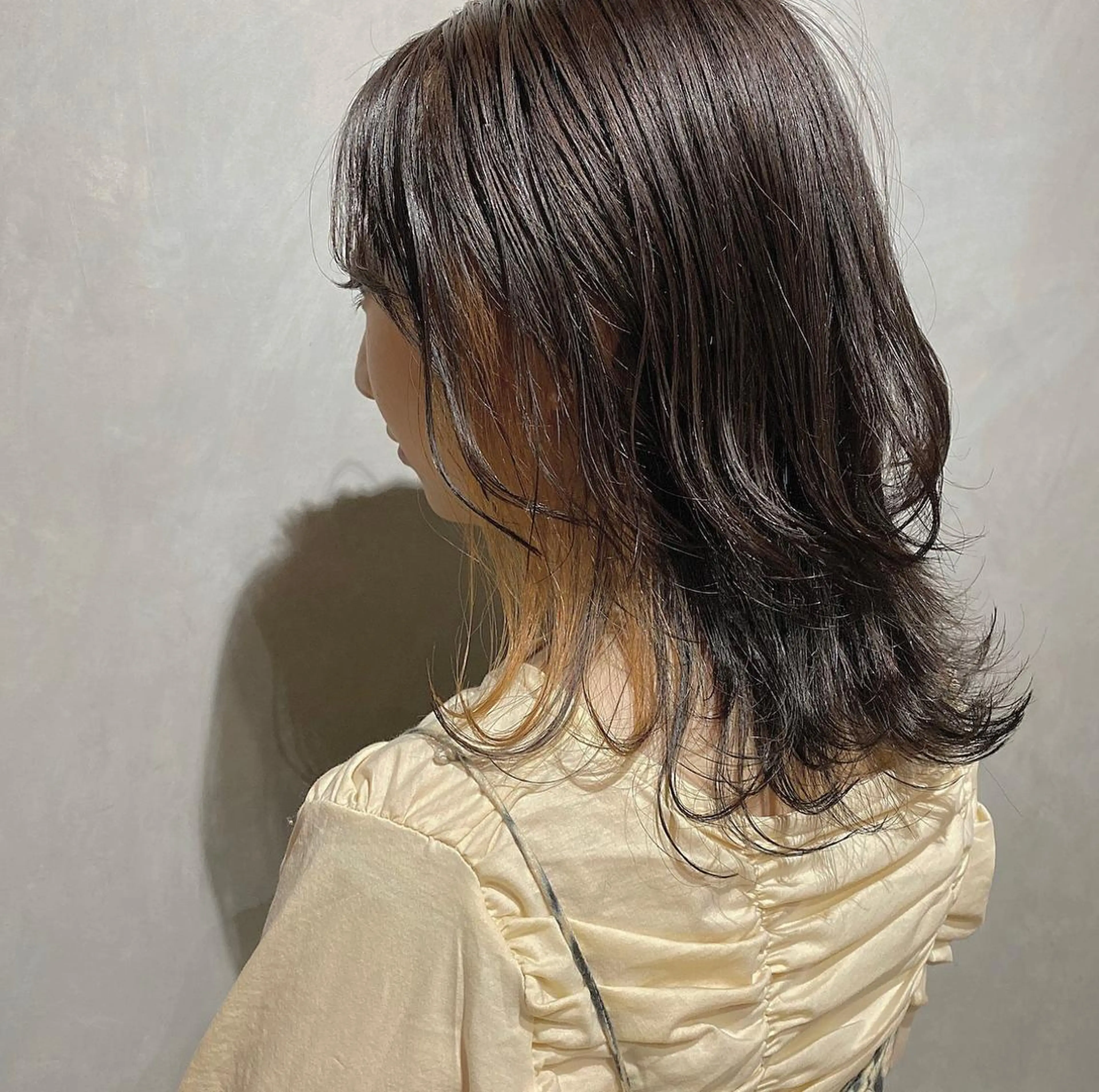 ミディアム カラー CLUTCH天王寺 西藤遥河のヘアスタイル