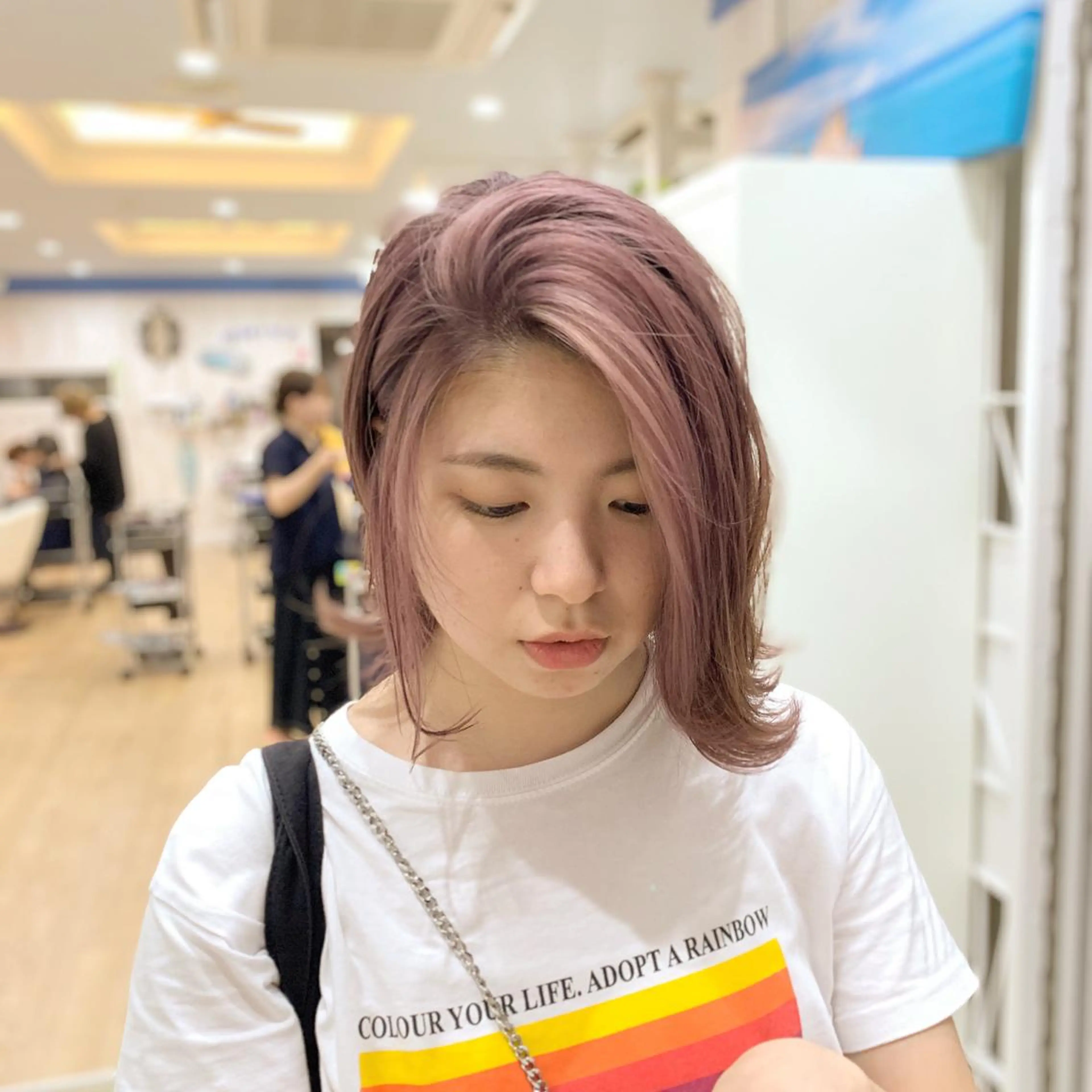 ショート カラー グラデーションカラー ピンクカラー ハイトーンカラー RYUのヘアスタイル