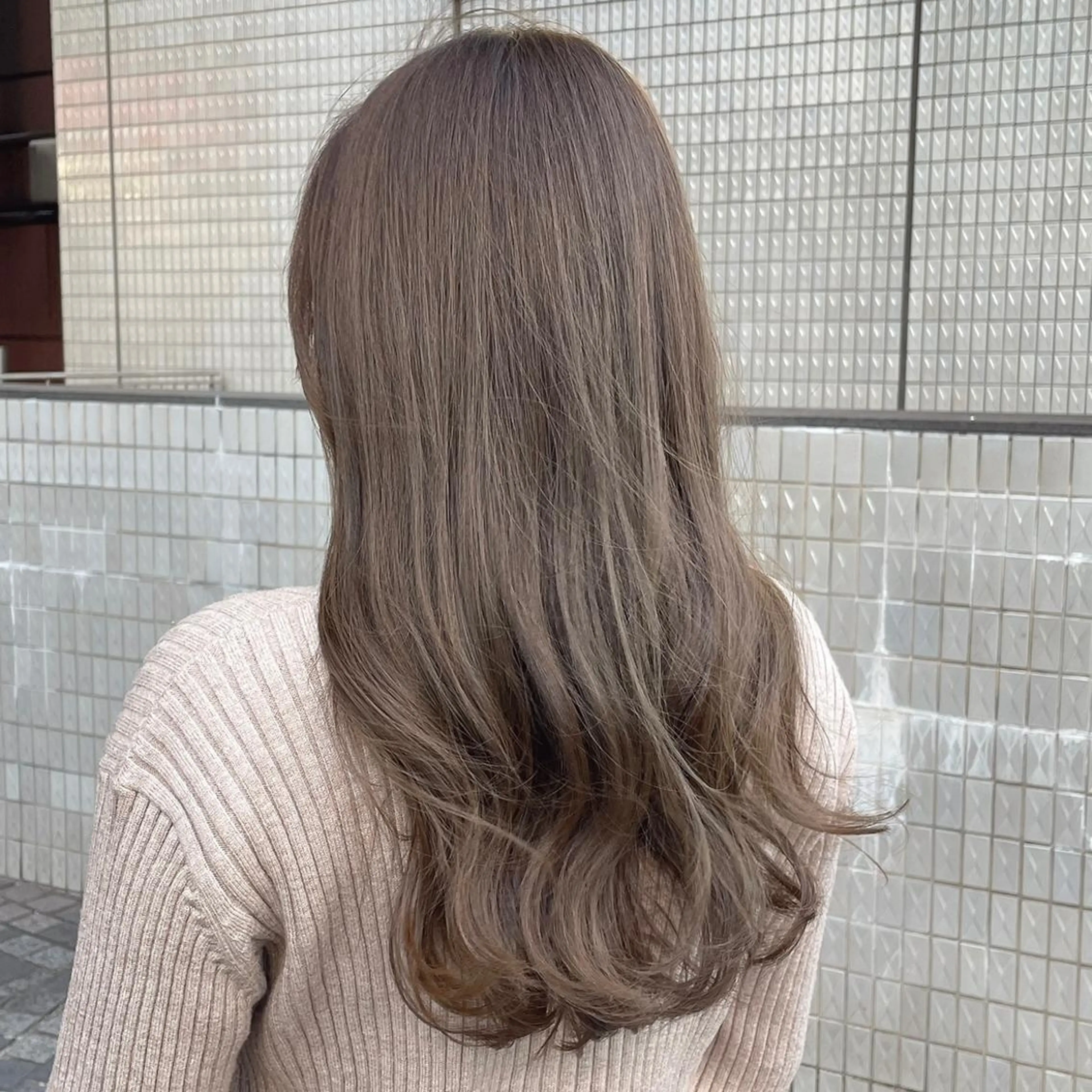 ロング カラー 梅田美容室 山崎海波のヘアスタイル