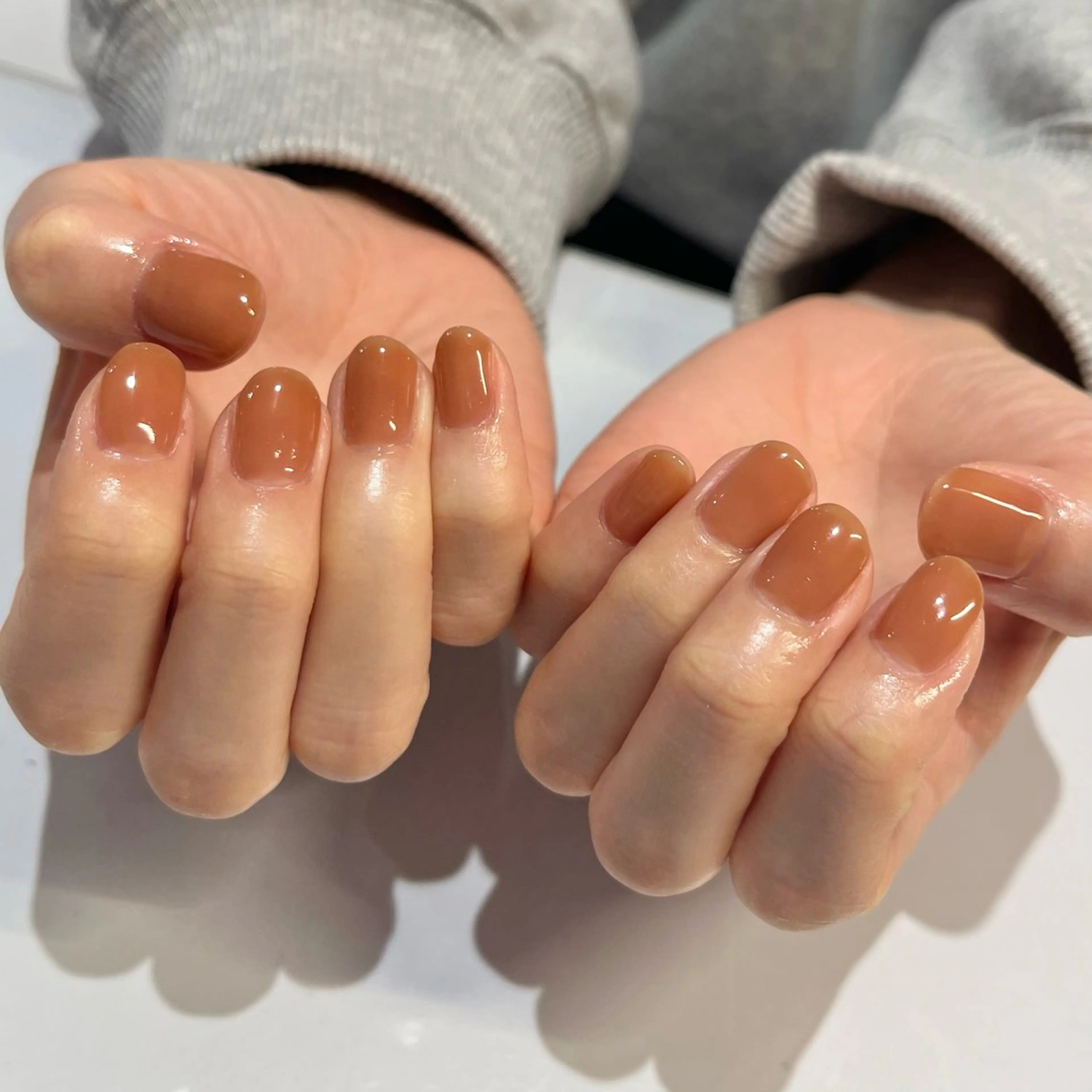 ネイル ブラウン ワンカラーネイル ハンドネイル CLALA MIYUのネイルデザイン
