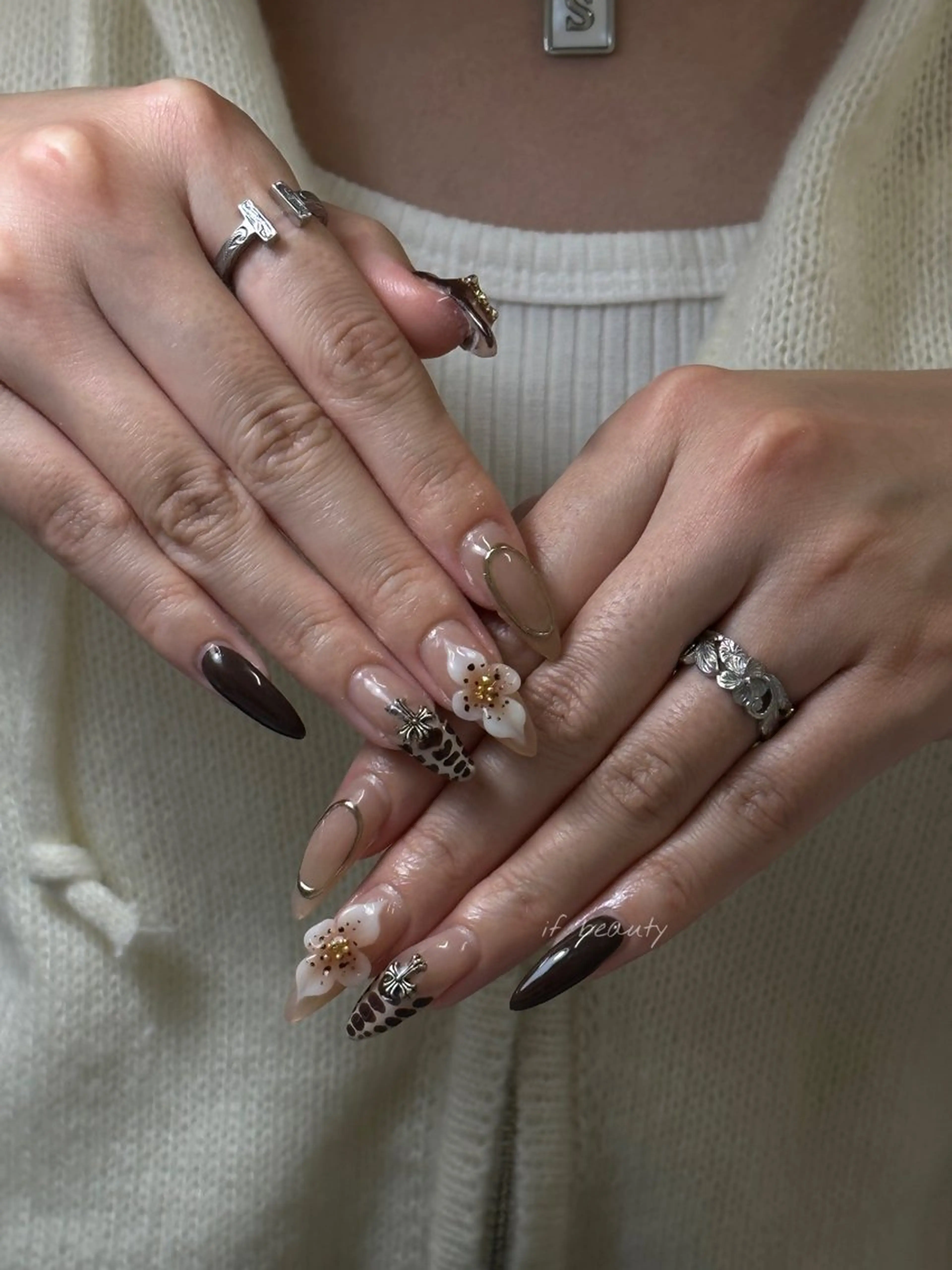 ネイル アートネイル ジェルネイル グラデーション パラジェル ワンホンネイル ハンドネイル if Hair＆Nail Salon所属・IKA /海外ネイル /個性派/ワンホンのネイルデザイン