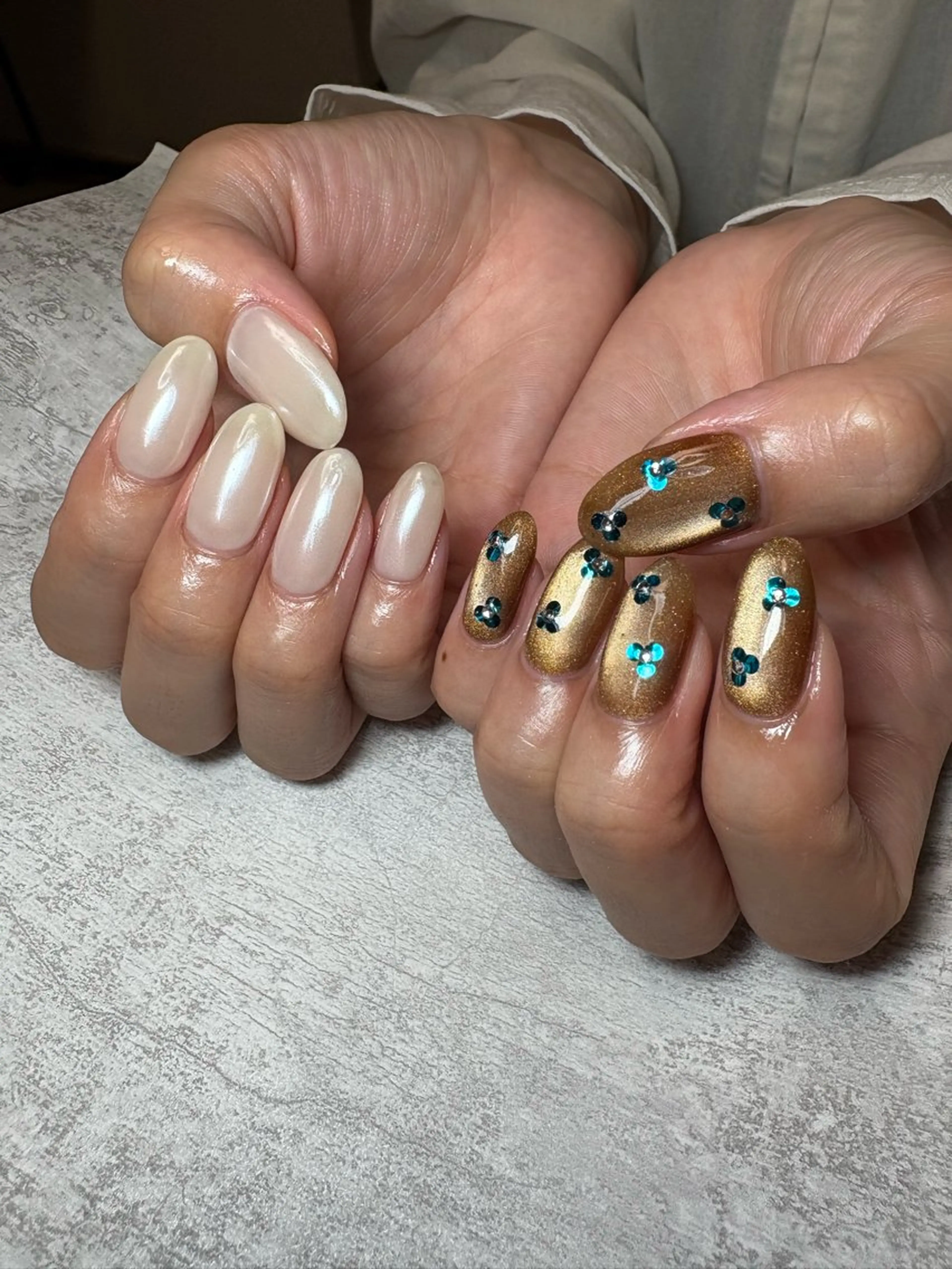 ネイル アートネイル ジェルネイル マグネットネイル 持ち込み ホワイト BEAUTY GARDEN 【nail salon unseul】所属・nana .のネイルデザイン