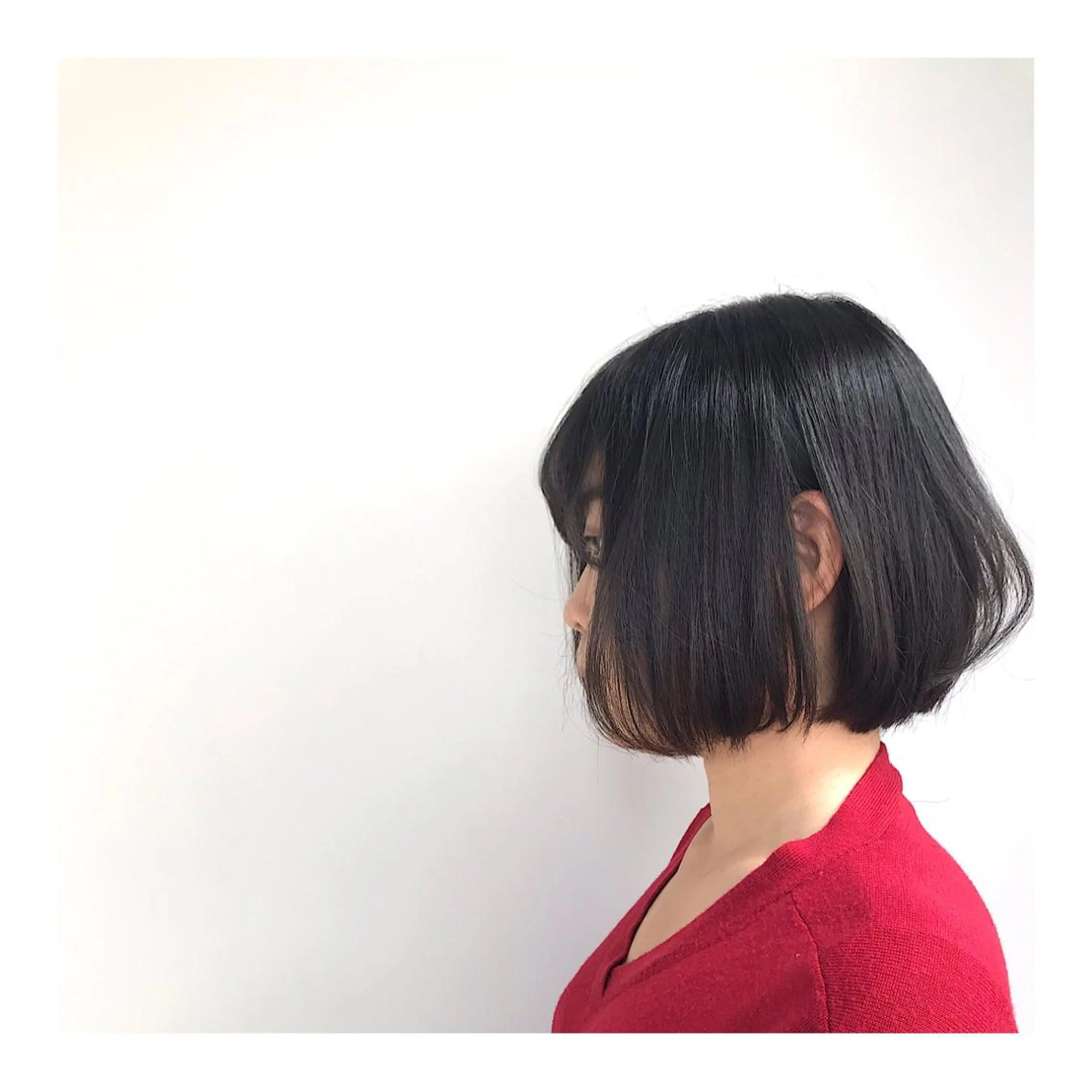 ミディアム 30代からの大人 ショートのヘアスタイル