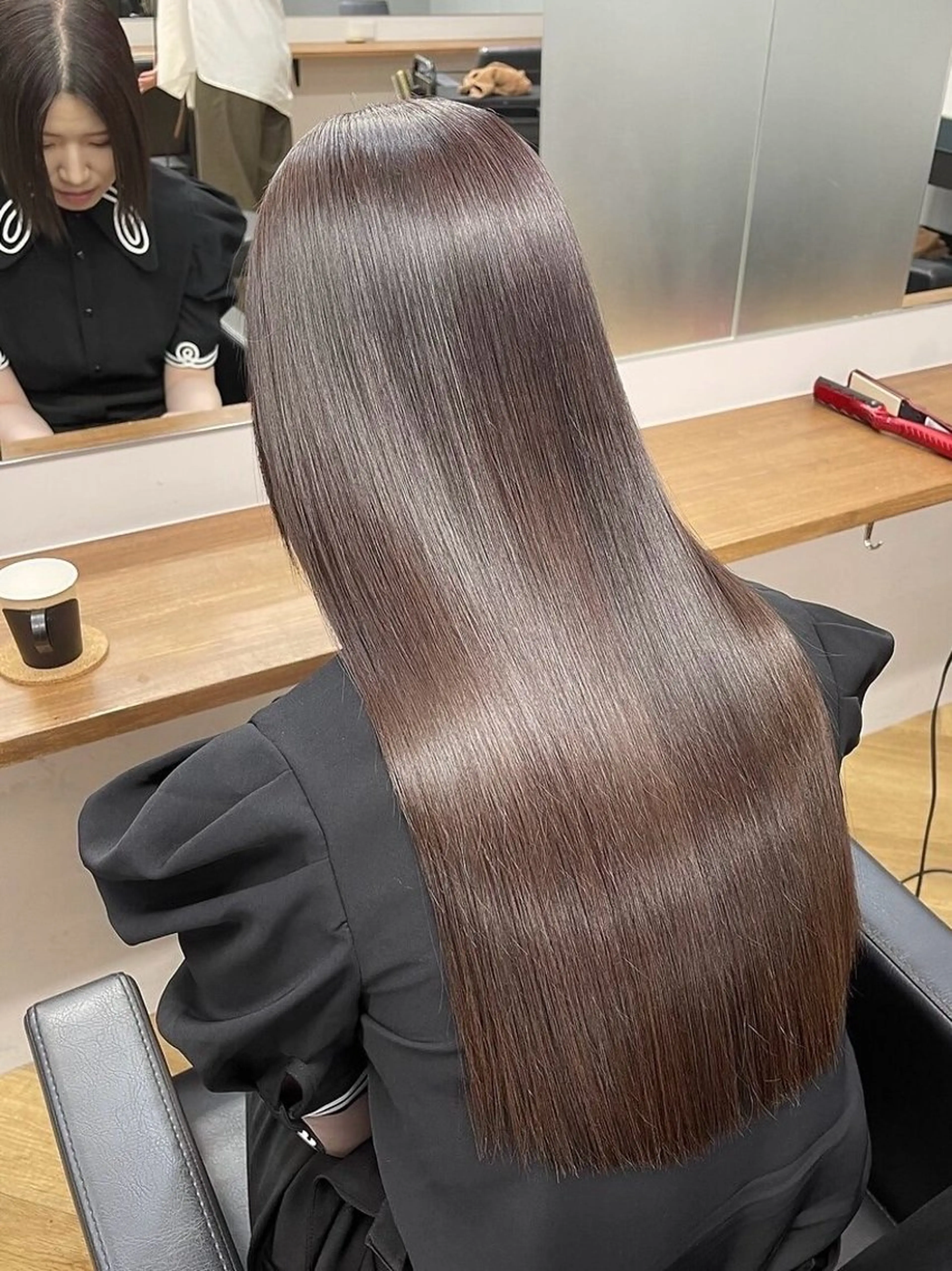 ロング ショートボブ ボブ ハイライト レイヤーカット 縮毛矯正 ヘアカラー ULu. 岡山駅店 髪質改善トリートメント＆ハイトーンカラー所属・SUZU/岡山/矯正 ハイトーン/レイヤーのヘアスタイル