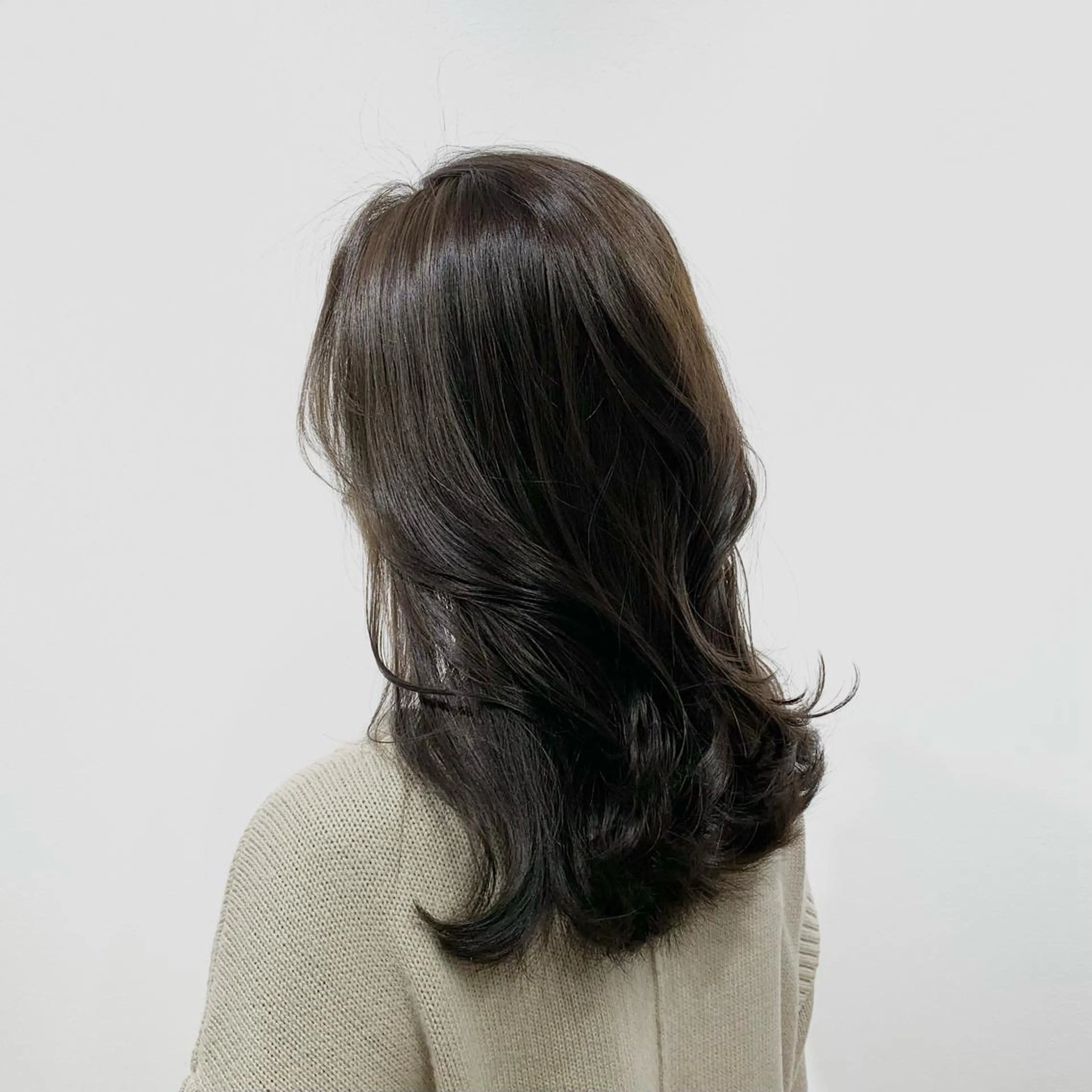 ロング カラー ヘアアレンジ キヨミ 韓国レイヤーカットのヘアスタイル