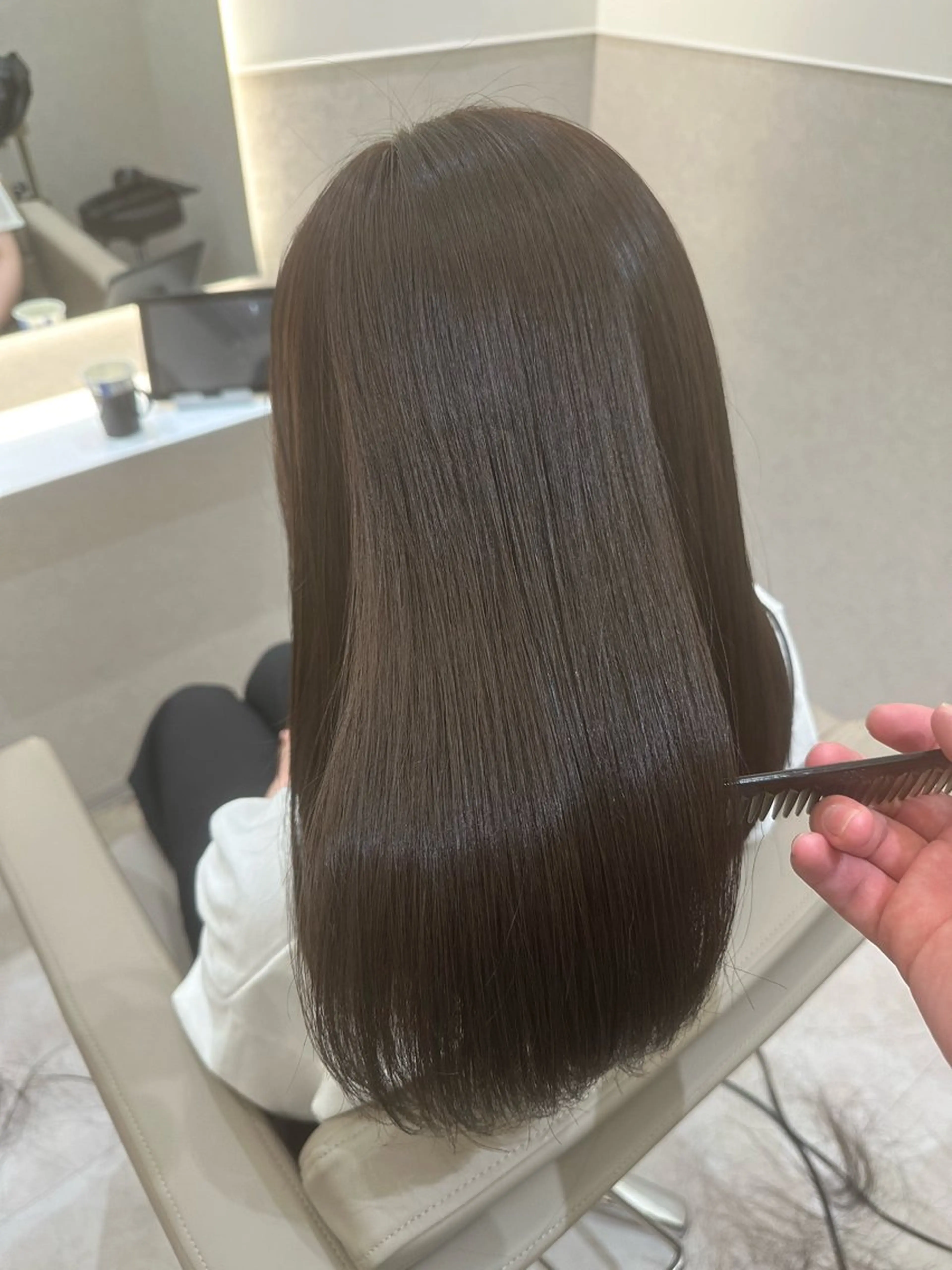 セミロング カラー カット ヘアカラー トリートメント 縮毛矯正/髪質改善 レイヤー/山内健太郎のヘアスタイル