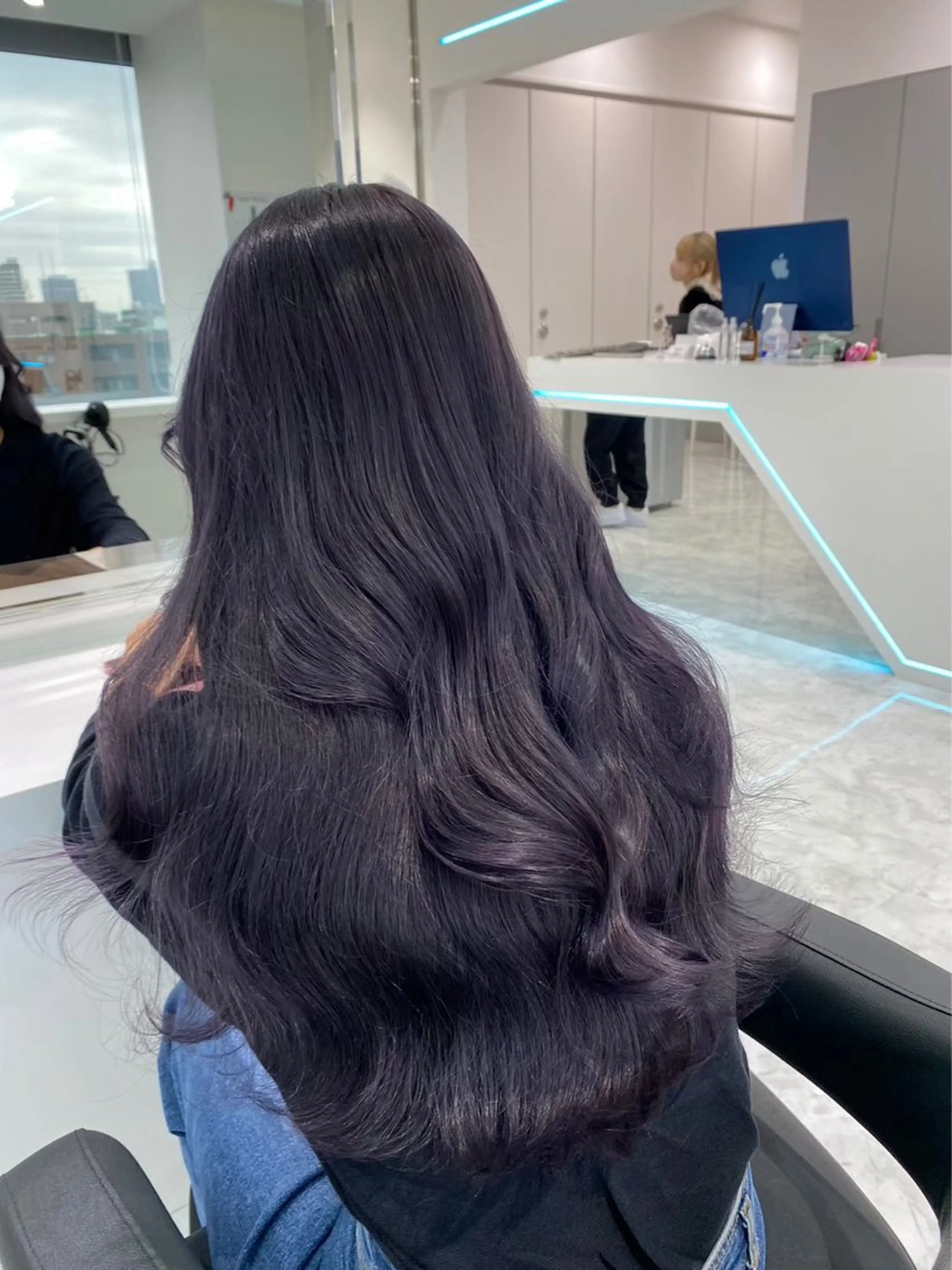 ロング カラー ブリーチなし艶カラー タクト🫧のヘアスタイル