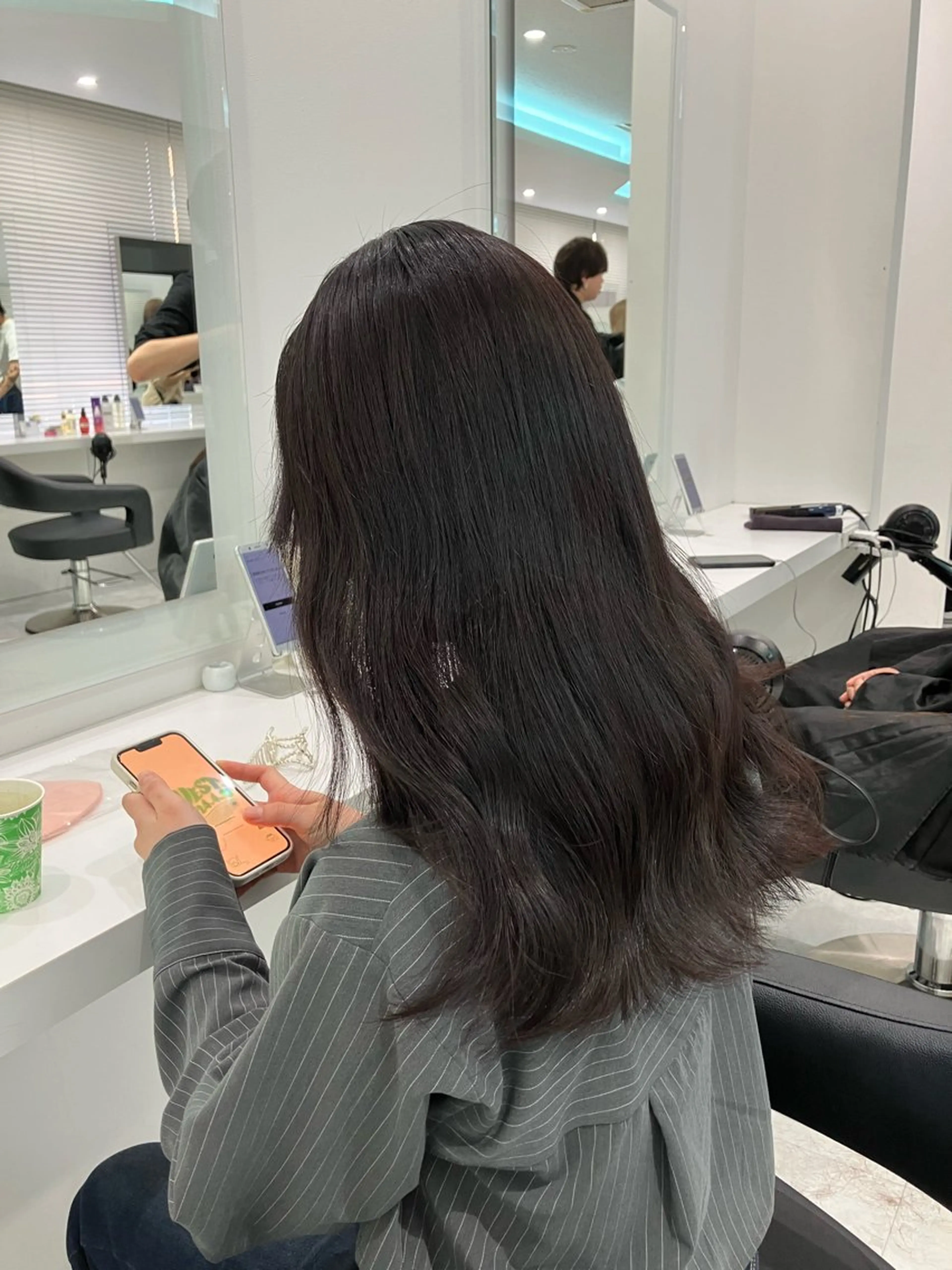 ロング カラー ヘアアレンジ 🫧透明感ラベンダー 似合わせ🫧あい🫧のヘアスタイル