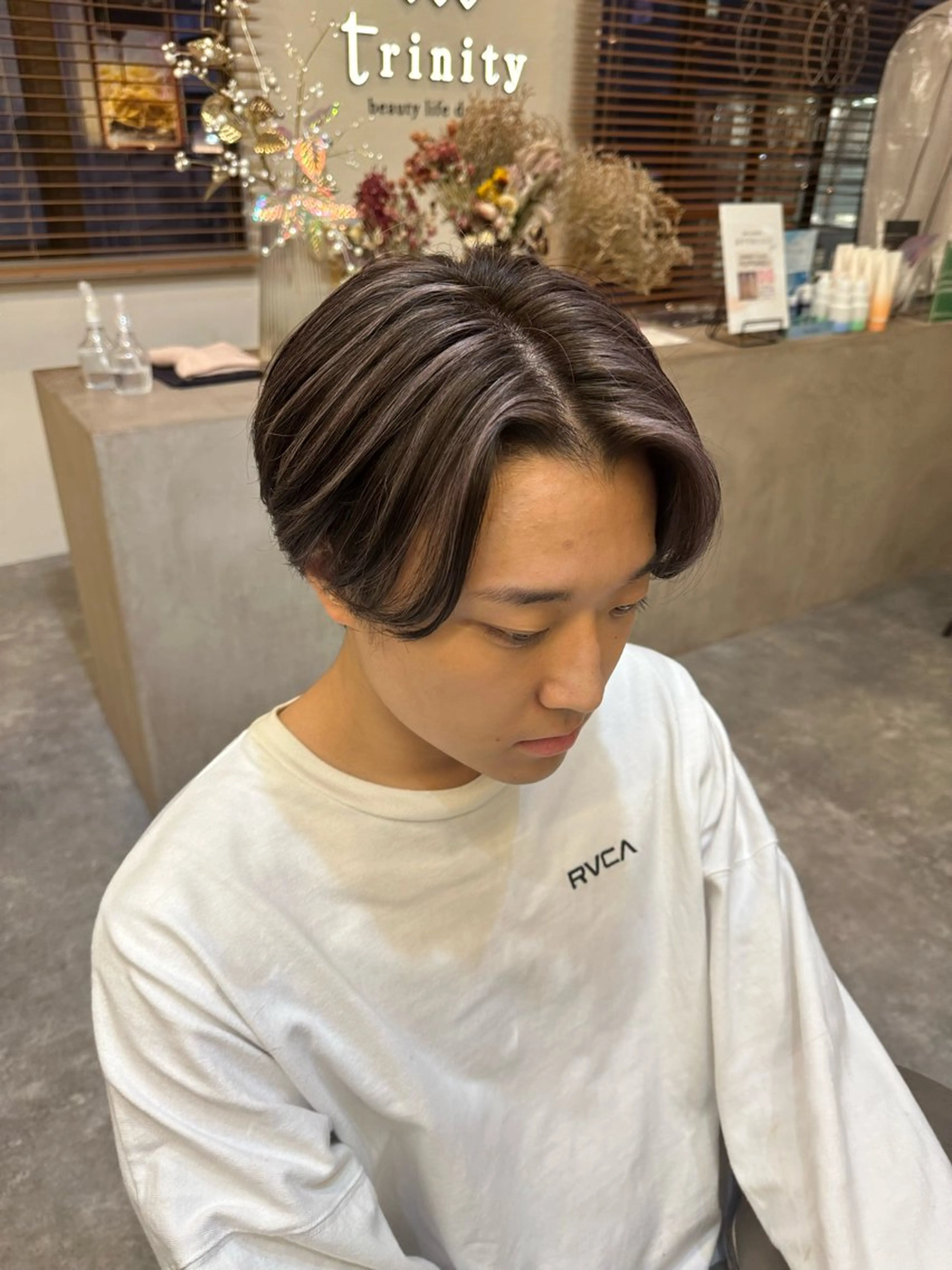 ショート カット ヘアカラー 店長🌟小顔似合わせ デザインカラー◎古田のヘアスタイル