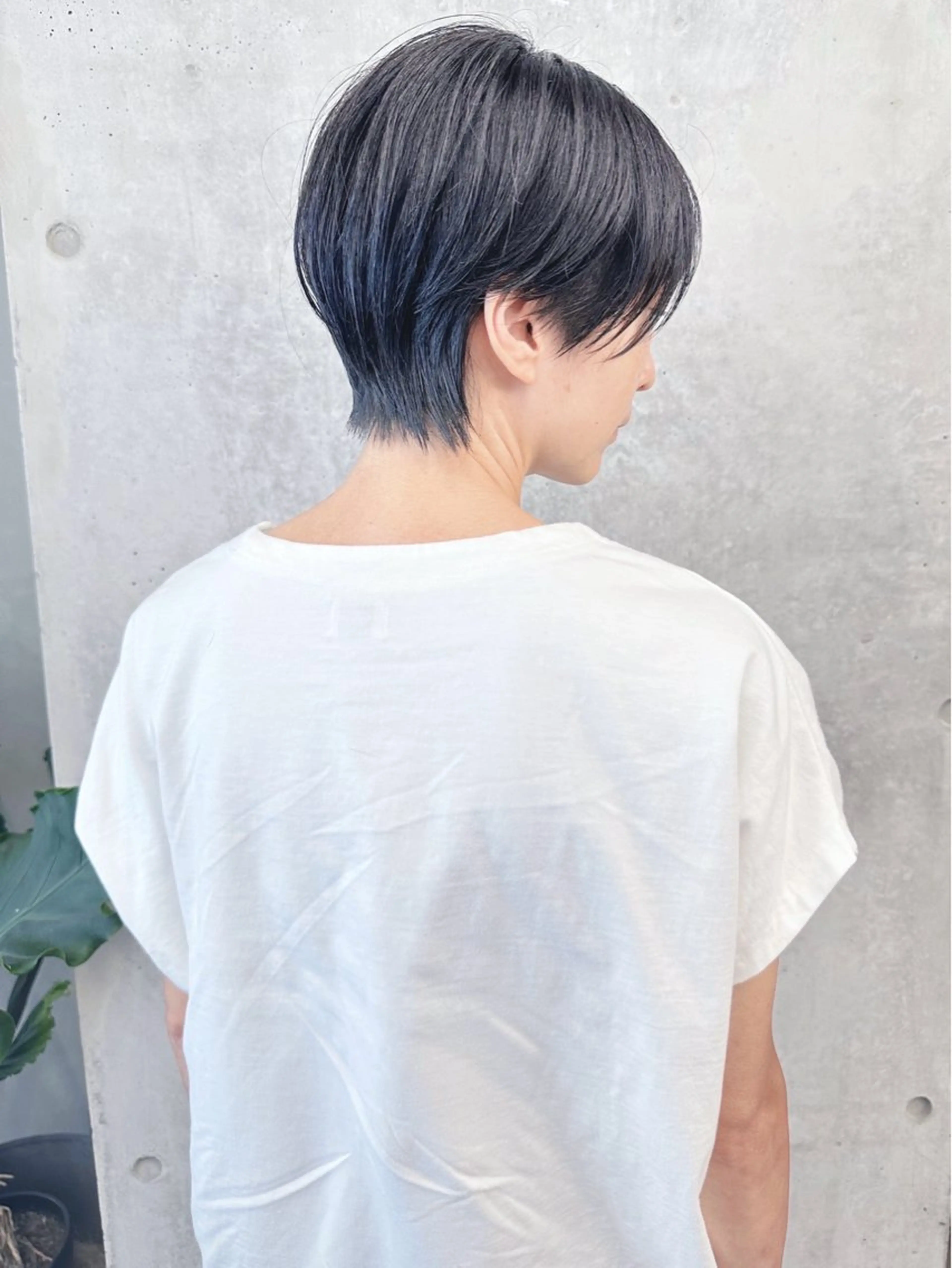 ショート とうい/パーマボブ/ くせ毛/丸みボブのヘアスタイル