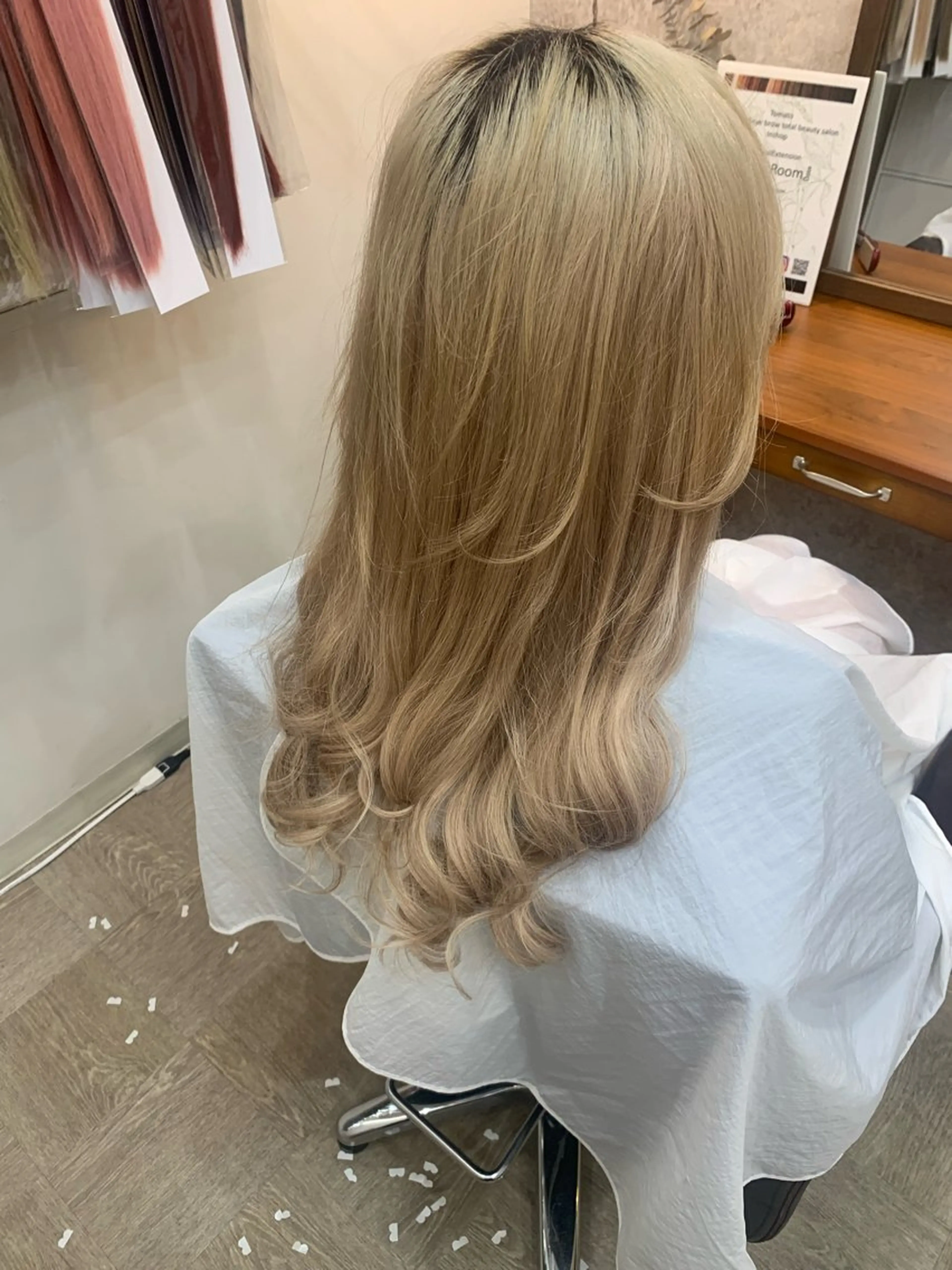 ロング 最安値エクステサロン SHOW  ROOMのヘアスタイル