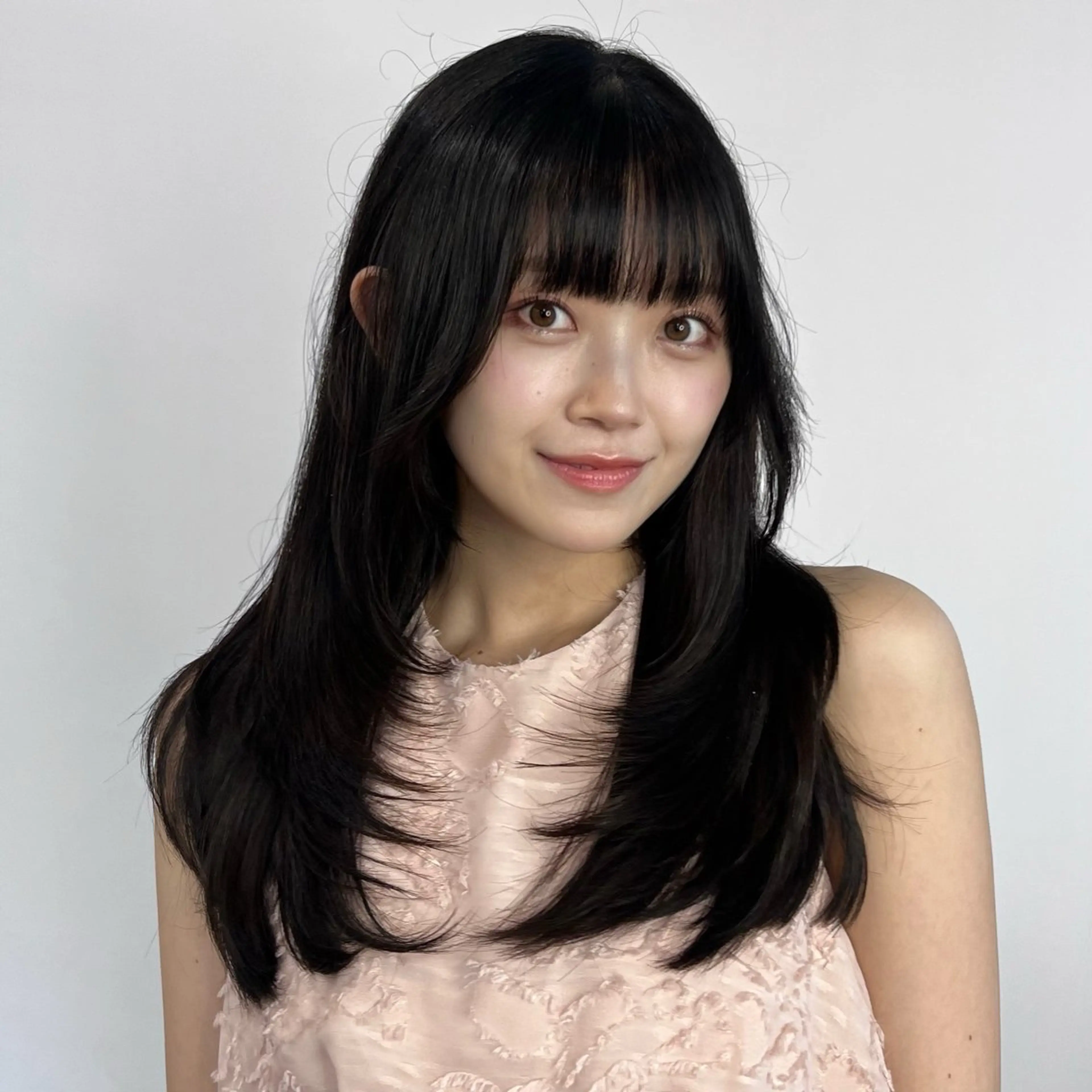 ロング パーマ レイヤーカット 縮毛矯正 カット 縮毛矯正 トリートメント 透明感×髪質改善🧸 韓国ヘア　武田涼のヘアスタイル