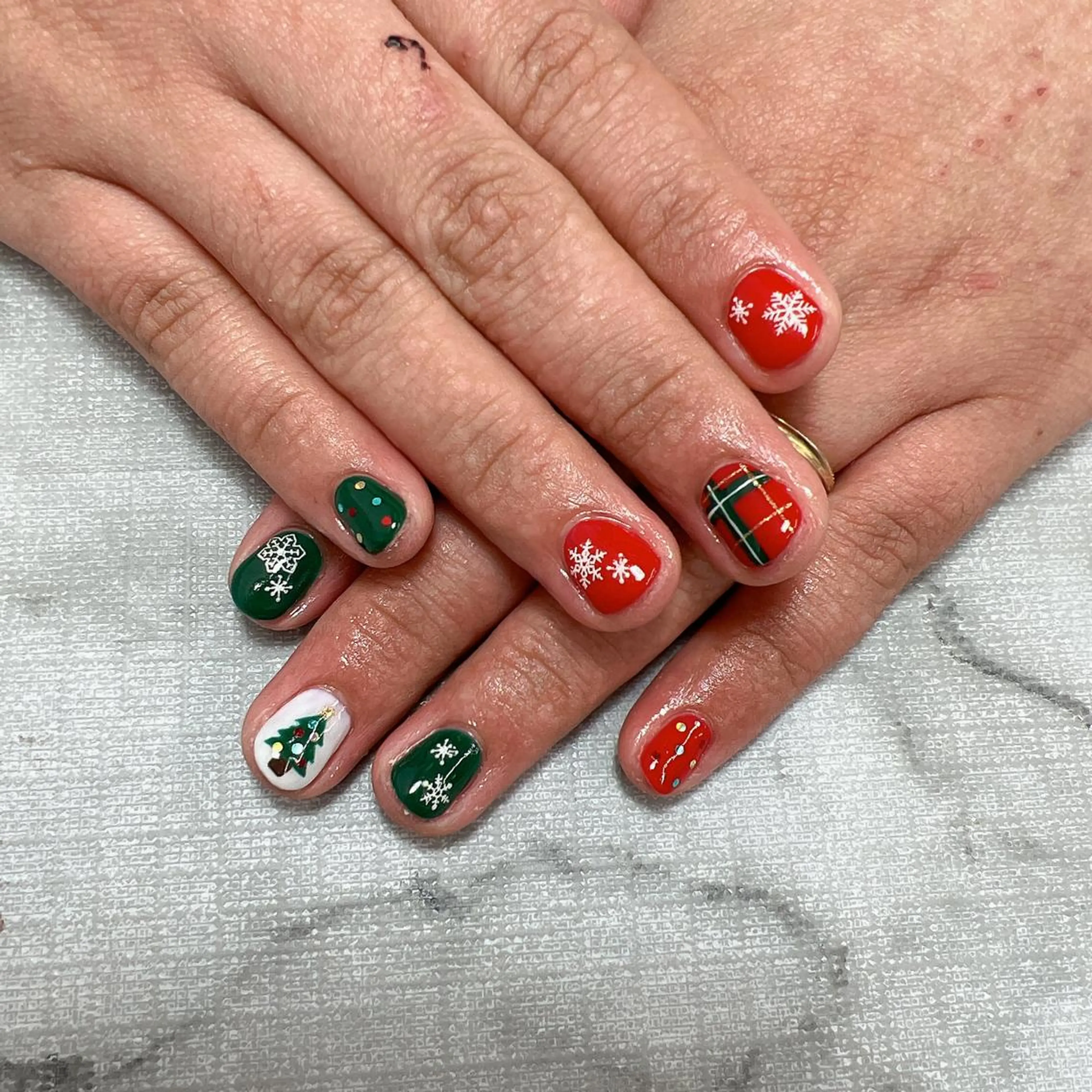 ネイル 冬ネイル クリスマス Minion所属・北浦和minion YUKIのマツエク・マツパデザイン