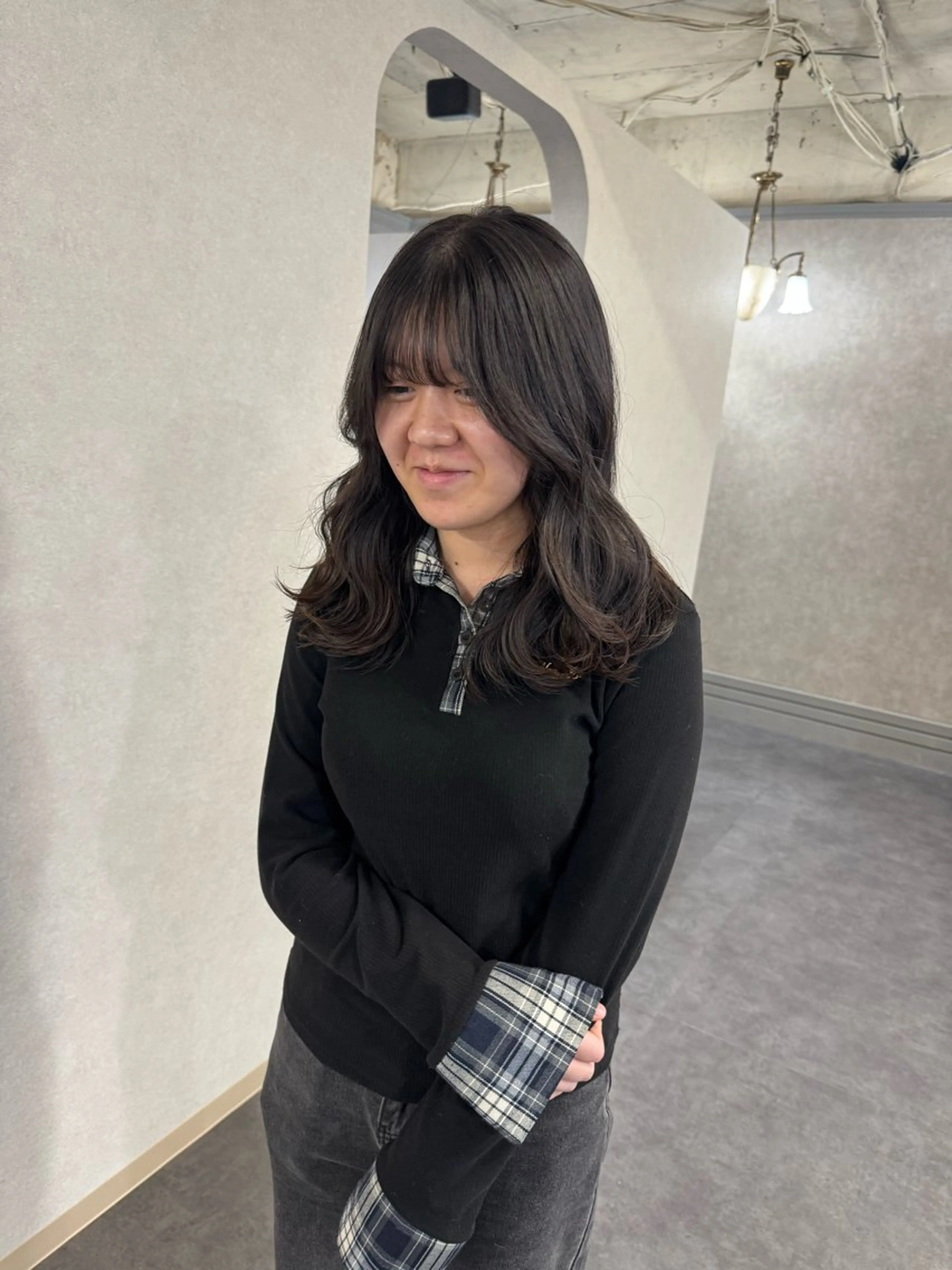 ロング 顔周りカット 縮毛矯正 平川 沙季のヘアスタイル