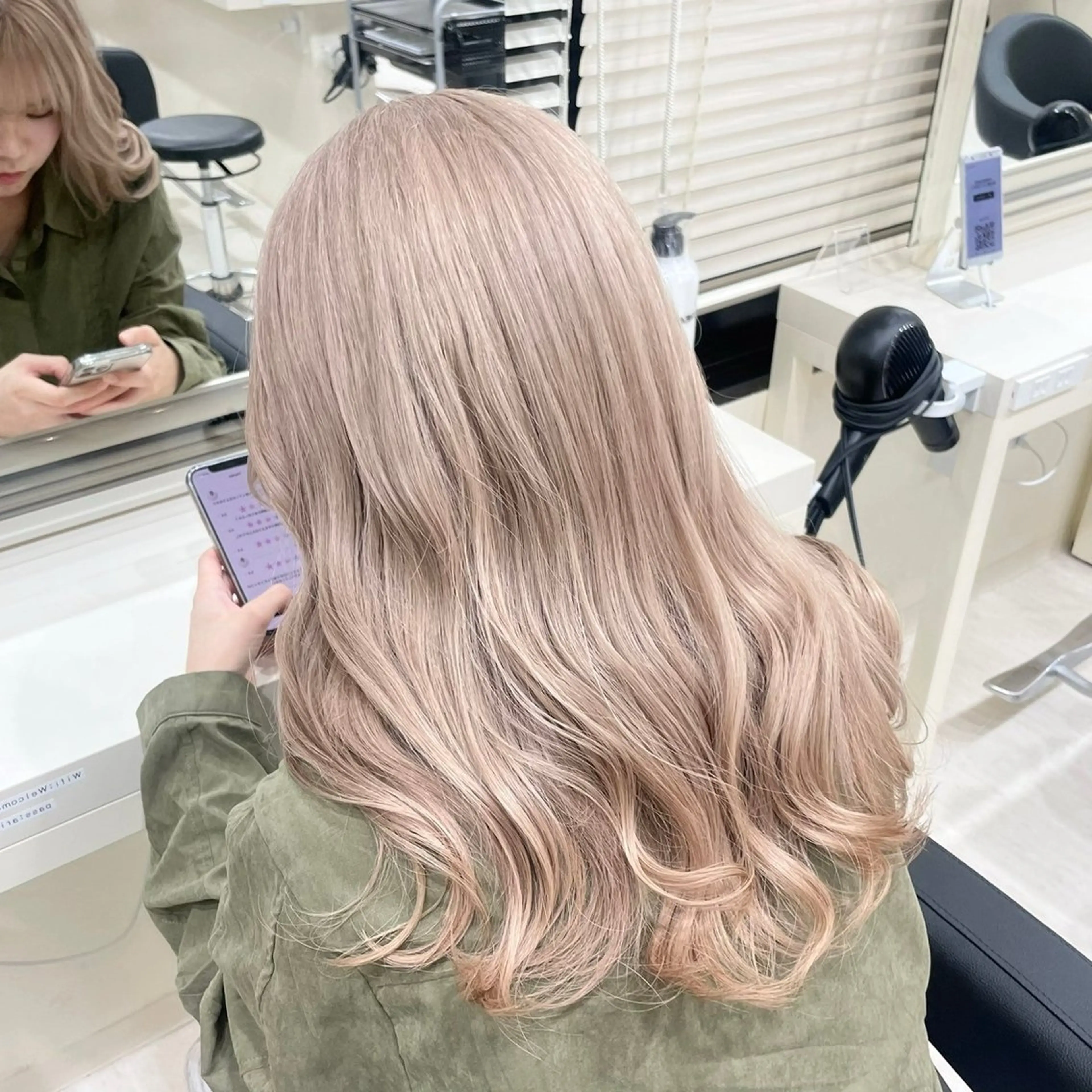 ロング カラー ヘアカラー トリートメント 艶髪グレージュ特化/ CHIKARAのヘアスタイル