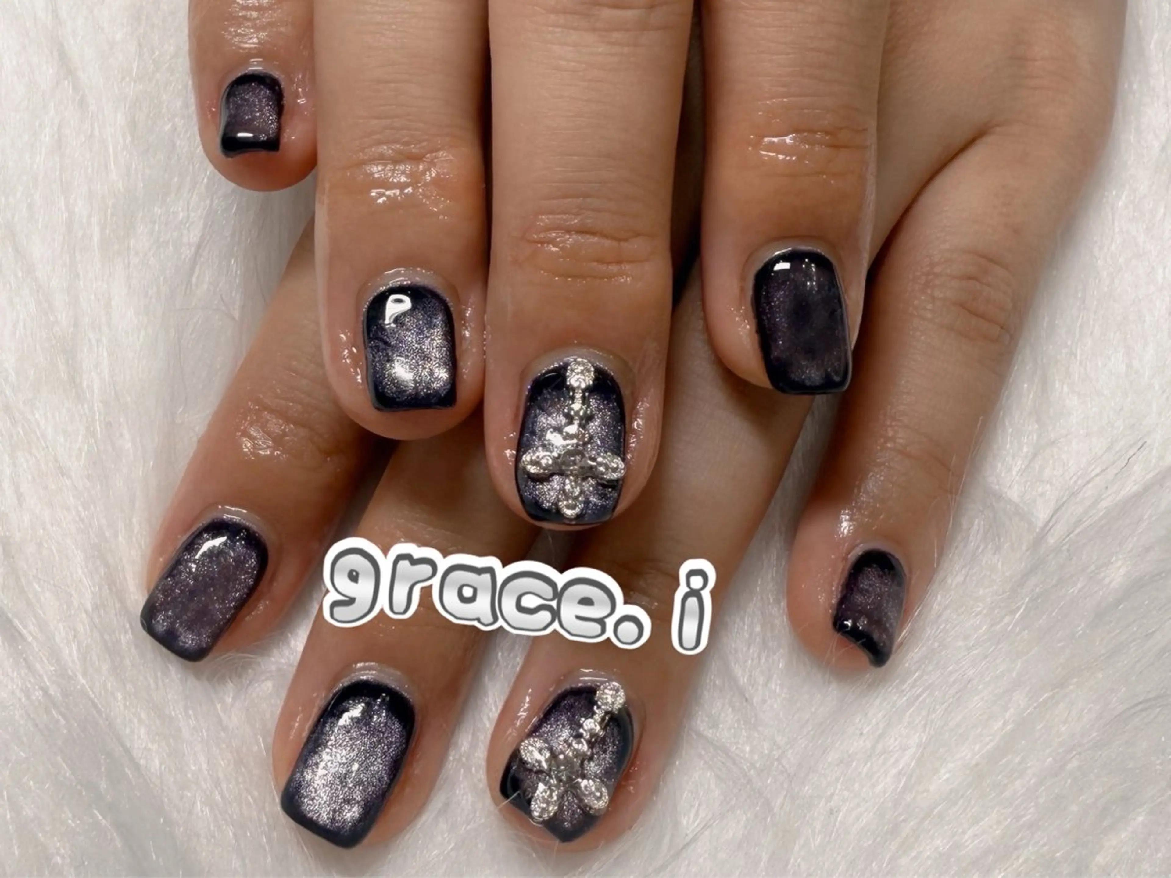 ネイル ジェルネイル ソフトジェル ハンドネイル ネイルサロン　grace.i所属・ネイルサロン grace.iのネイルデザイン
