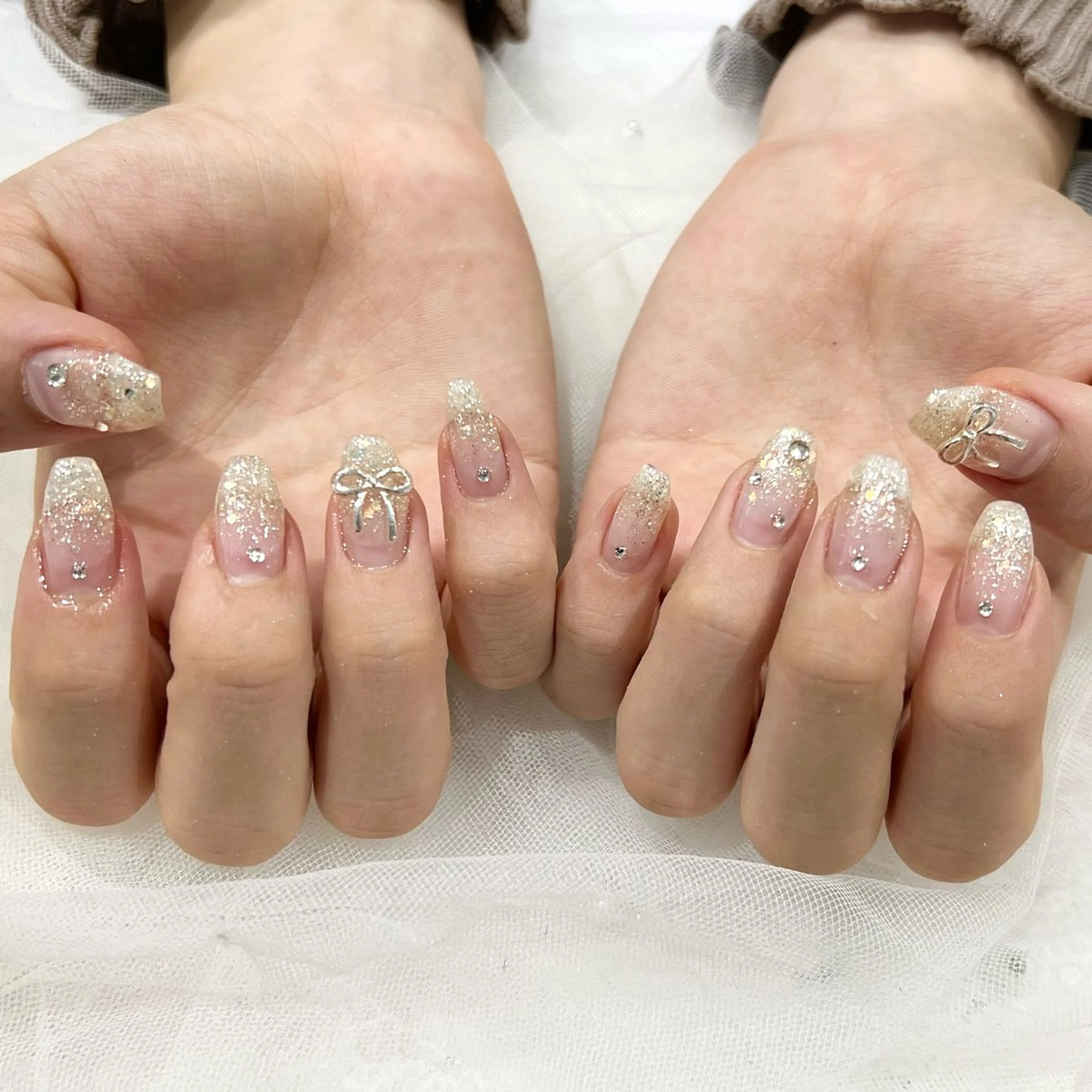 ネイル グラデーション ラメ(グリッター) ラメグラデーション 🧡Shine船橋 鳴海🧡のネイルデザイン