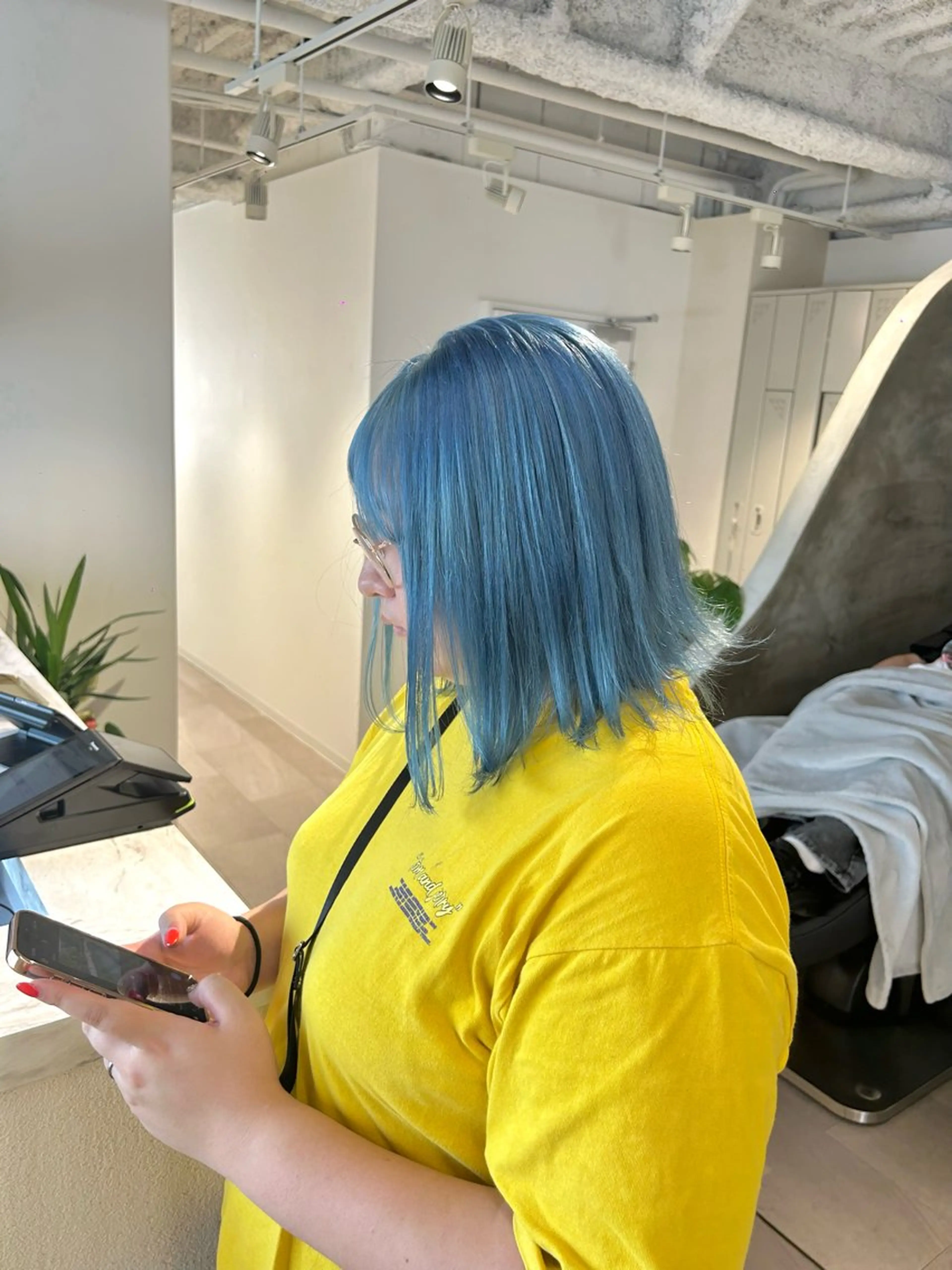 ミディアム ior北千住【イオール】所属・YU(ハイトーン/ ブリーチカラー)のヘアスタイル