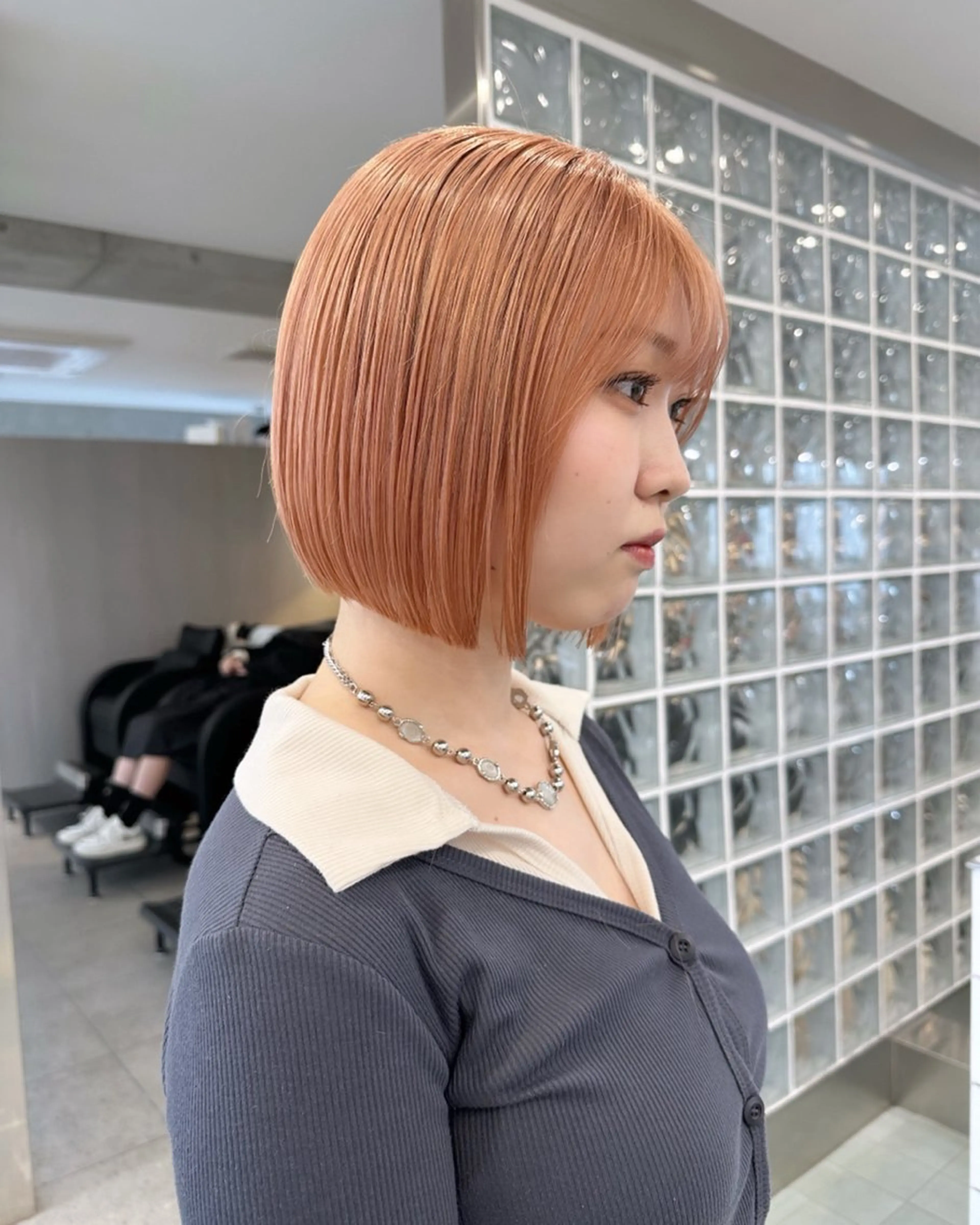 ショート カラー ベージュカラー ブリーチ ダブルカラー ハイトーンカラー ミルクティーベージュ ヘアカラー トリートメント ❣️本日ショート カット大募集❣️のヘアスタイル
