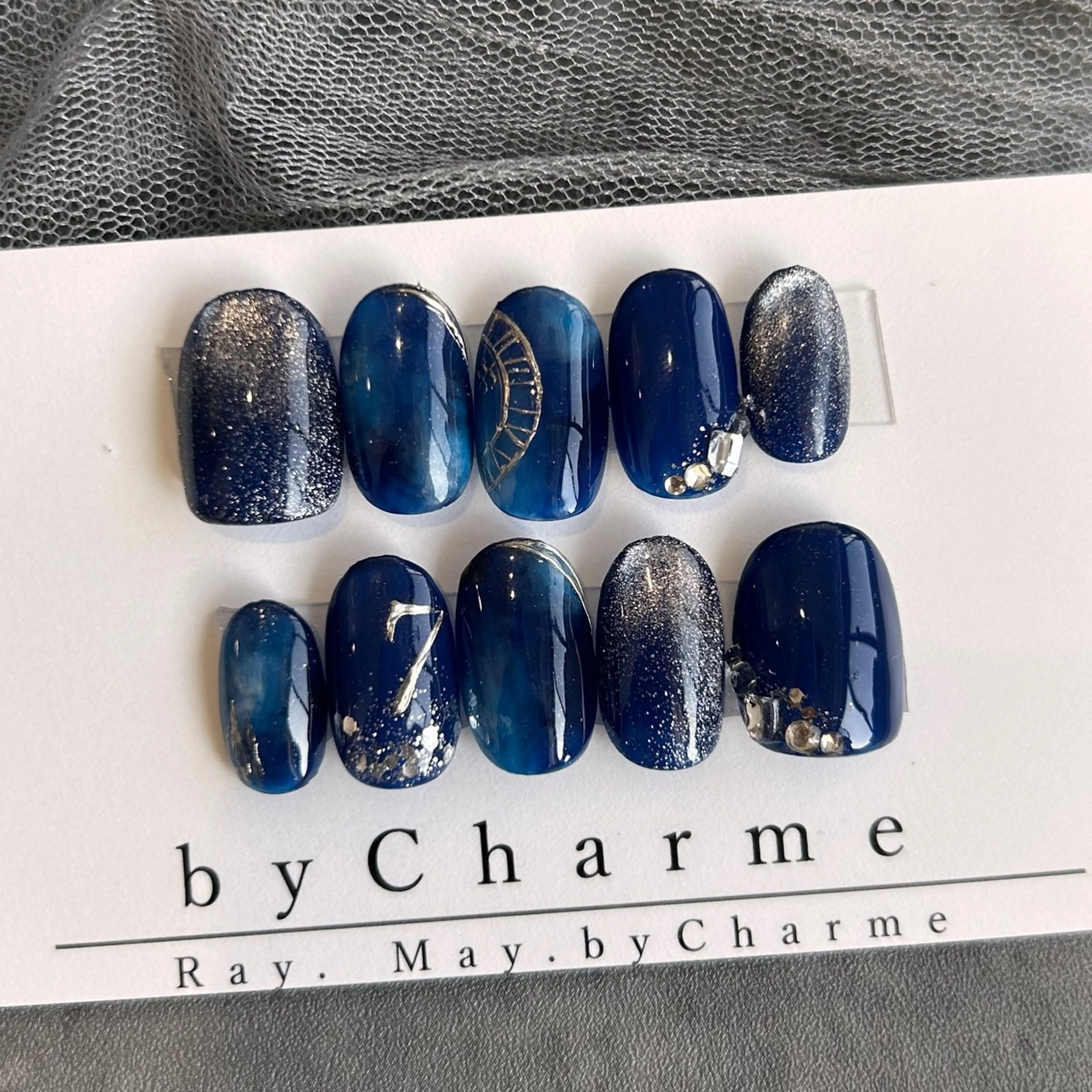 ネイル ネイルチップ ハンドネイル Ray. ／綺麗目ニュアンスのネイルデザイン