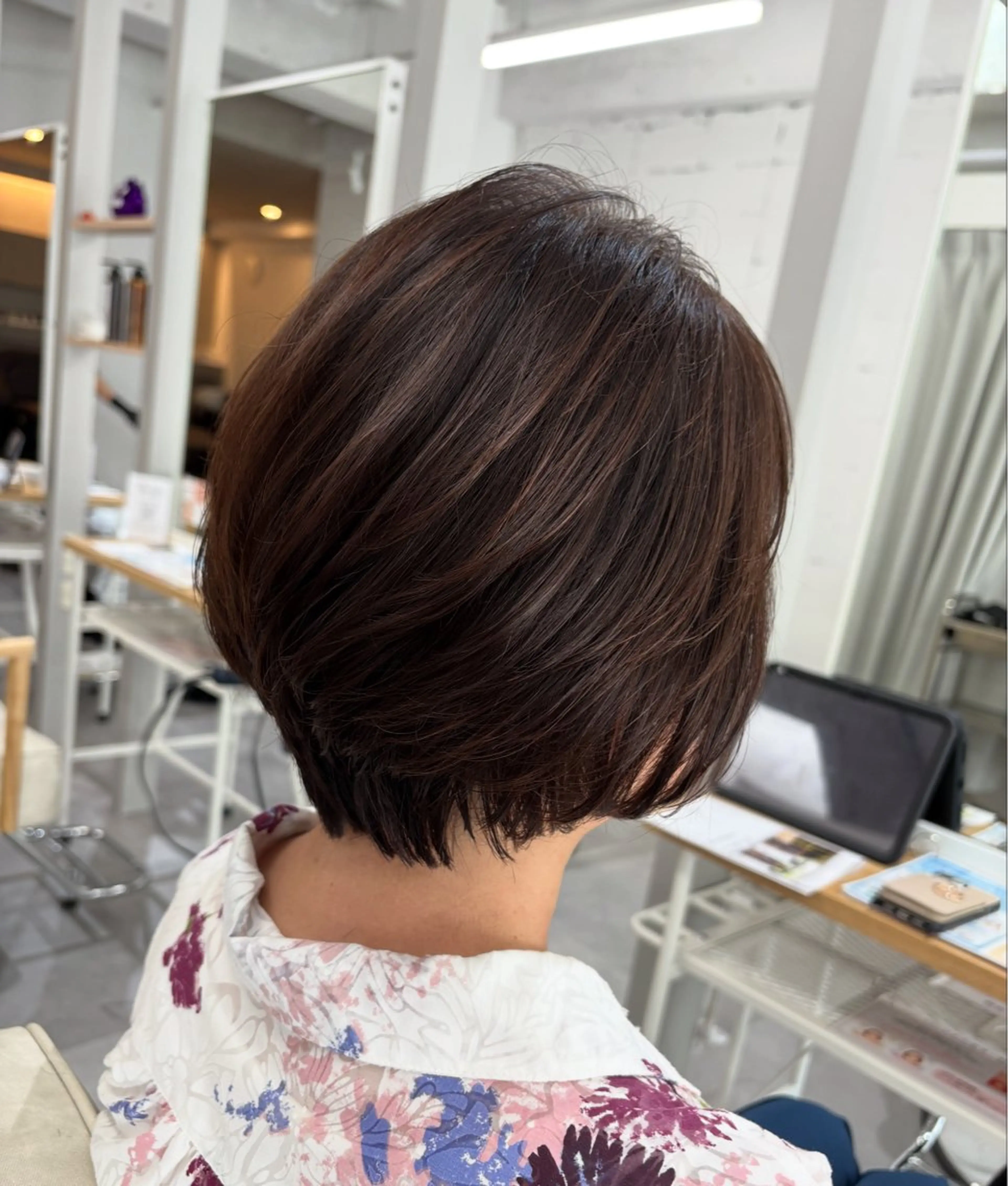 ショート ショートボブ ボブ ミセス ショートヘア カット ヘアカラー トリートメント ヘッドスパ 淡中 円花のヘアスタイル