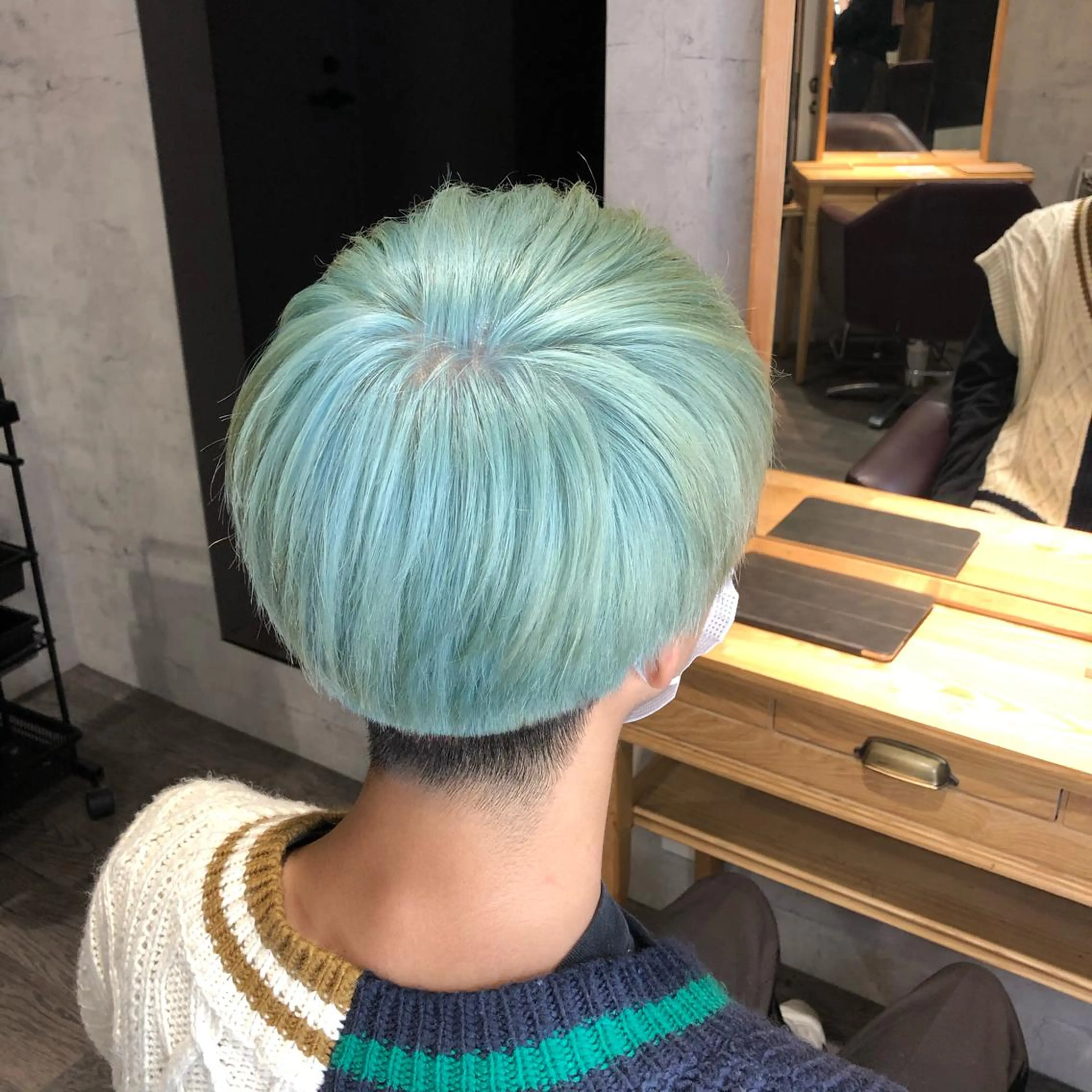 ショート メンズ 🦄艶カラー×韓国 NANA💎🐬のヘアスタイル