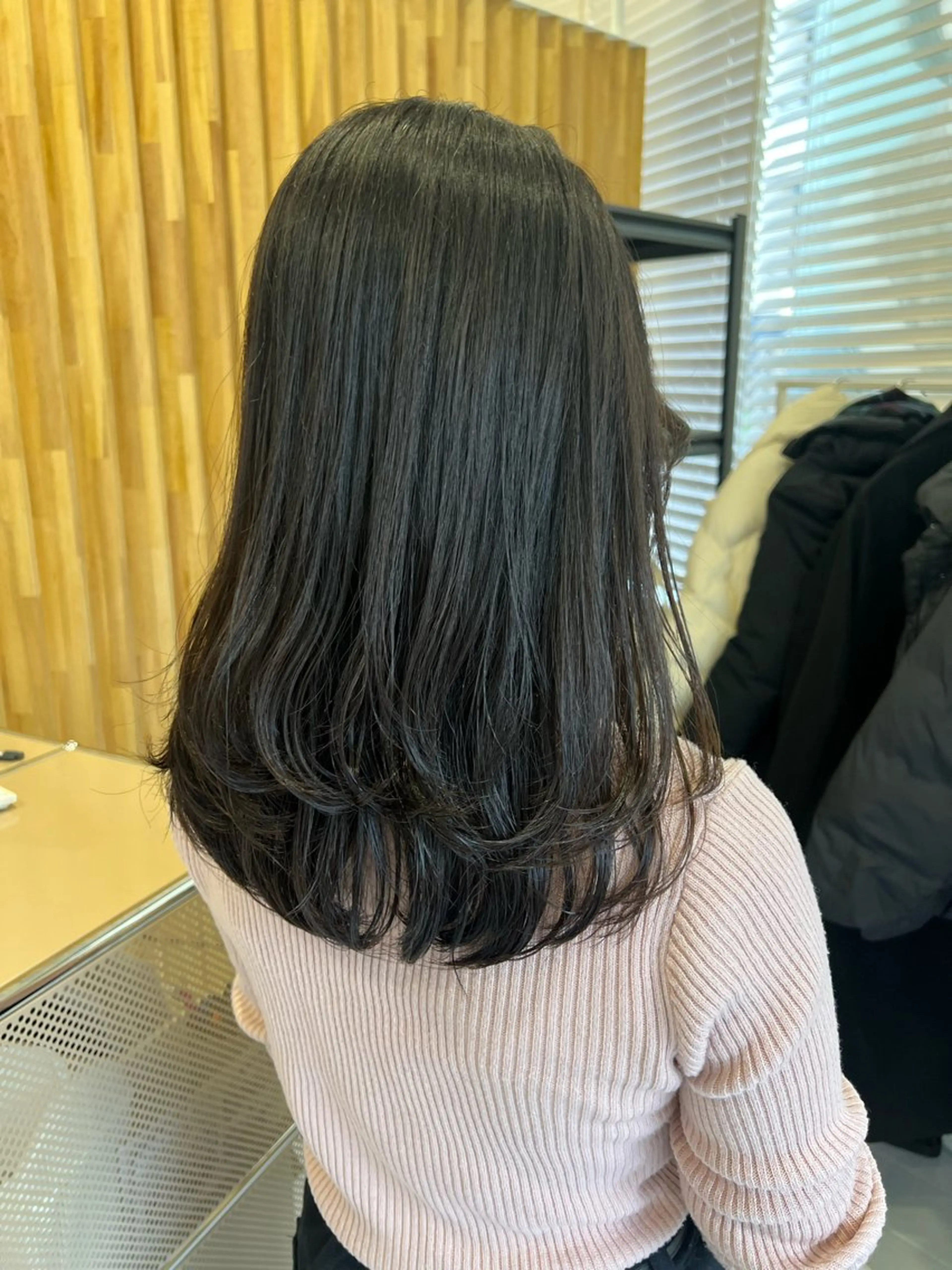 ロング レイヤーカット PANOLA下北沢店所属・ショートカット 🩶ユウリのヘアスタイル