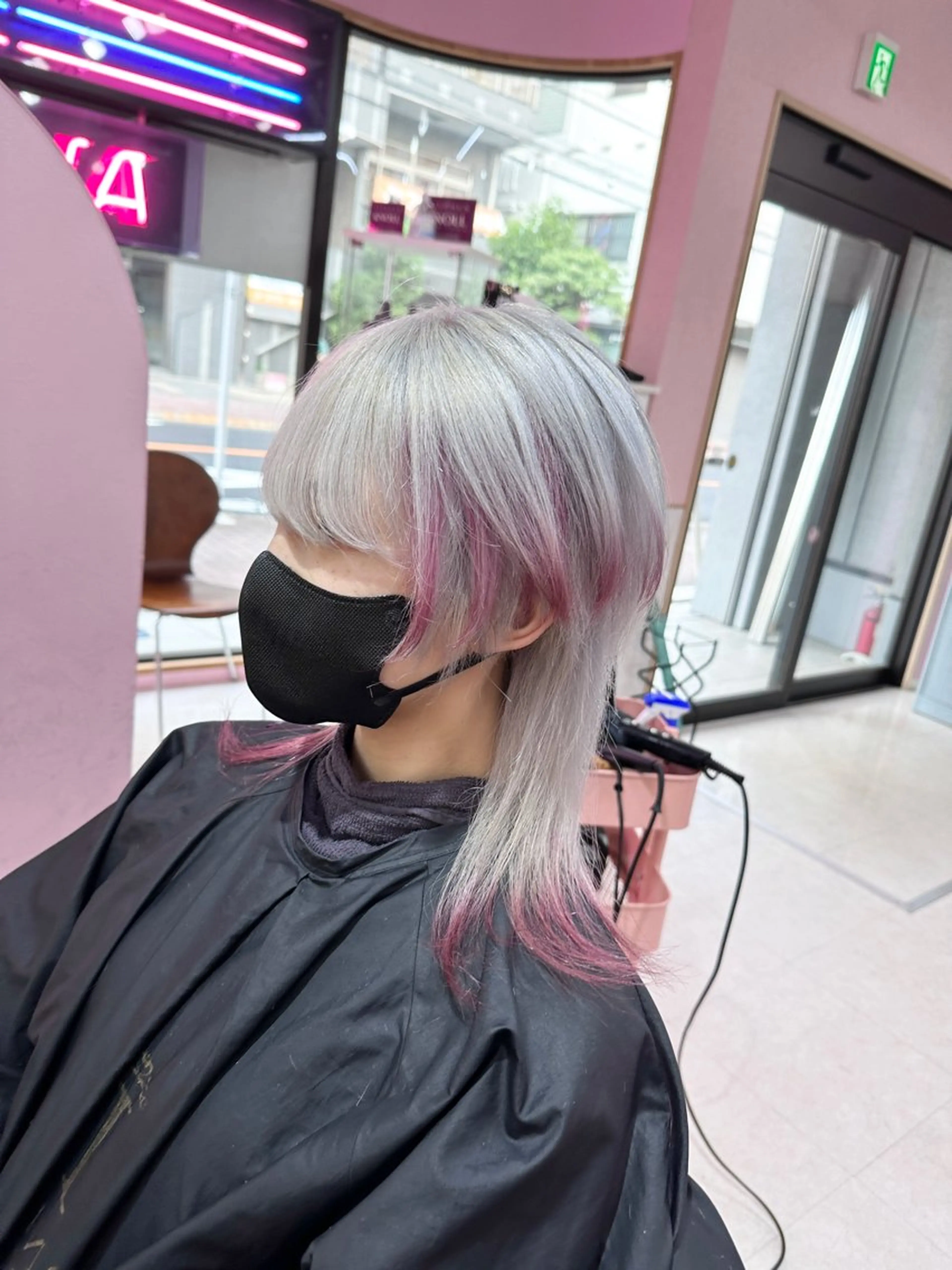 ショート カラー ベージュカラー ブリーチ 抜きっぱなしブロンド ブロンド 透明感カラー ヘアカラー トリートメント ❄️💛エクステ ブリーチ❄️yukiのヘアスタイル