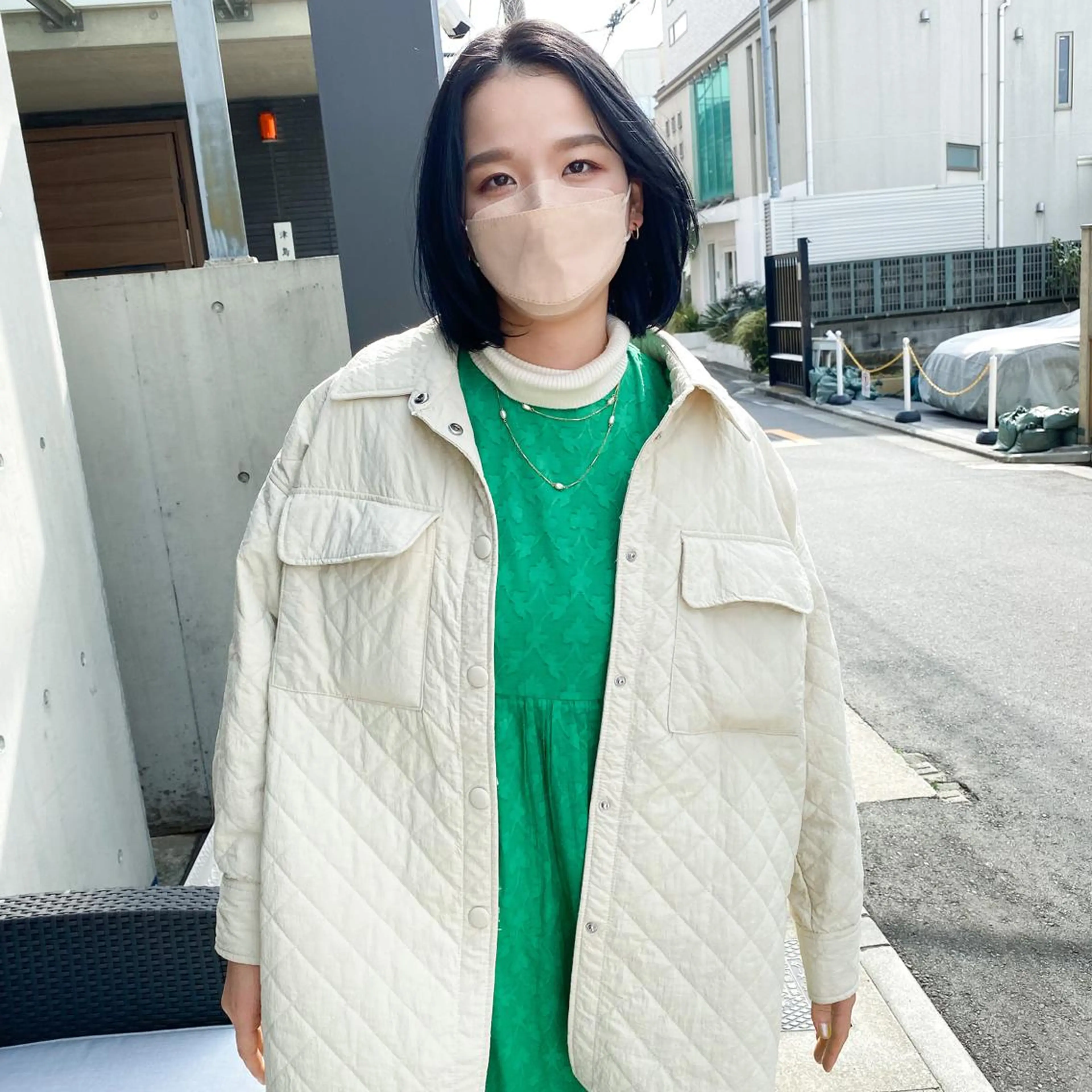 ショート カラー 艶髪ブリーチ 永井竜也のヘアスタイル