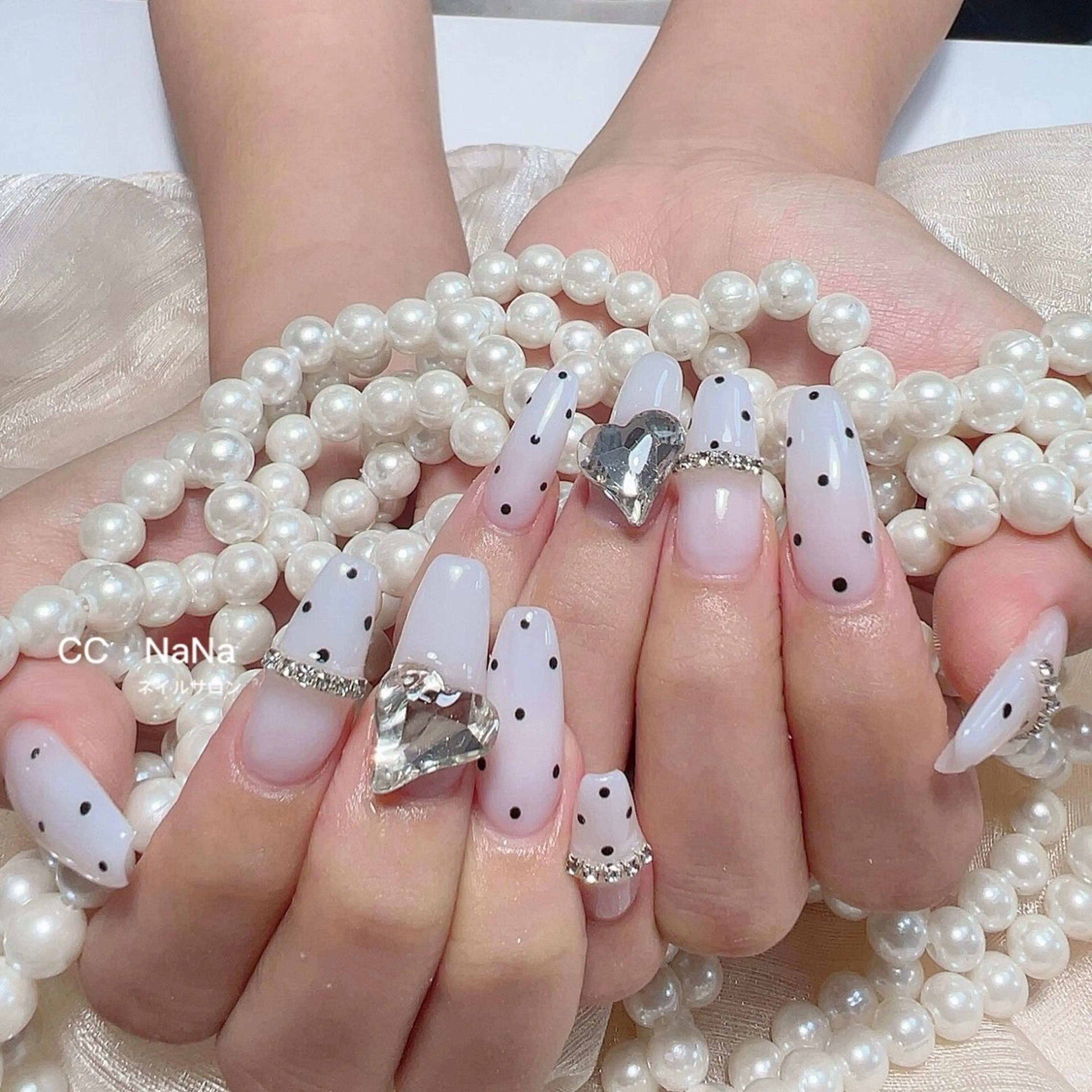 ネイル スカルプネイル ハンドネイル 💎CC・NaNa 韓国風ネイル🌙のネイルデザイン