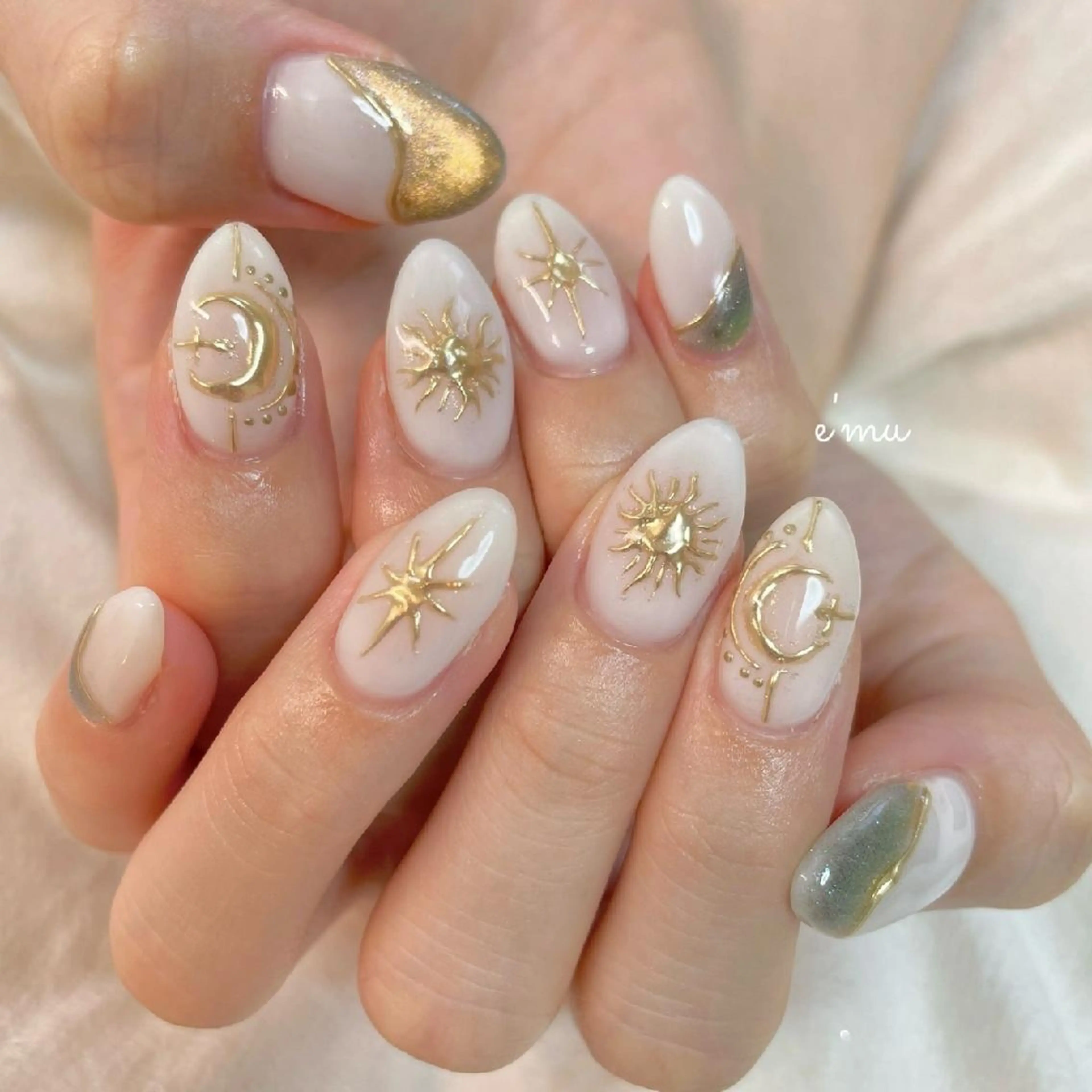 ネイル マグネットネイル ニュアンスネイル nail salon e'mu💐のネイルデザイン
