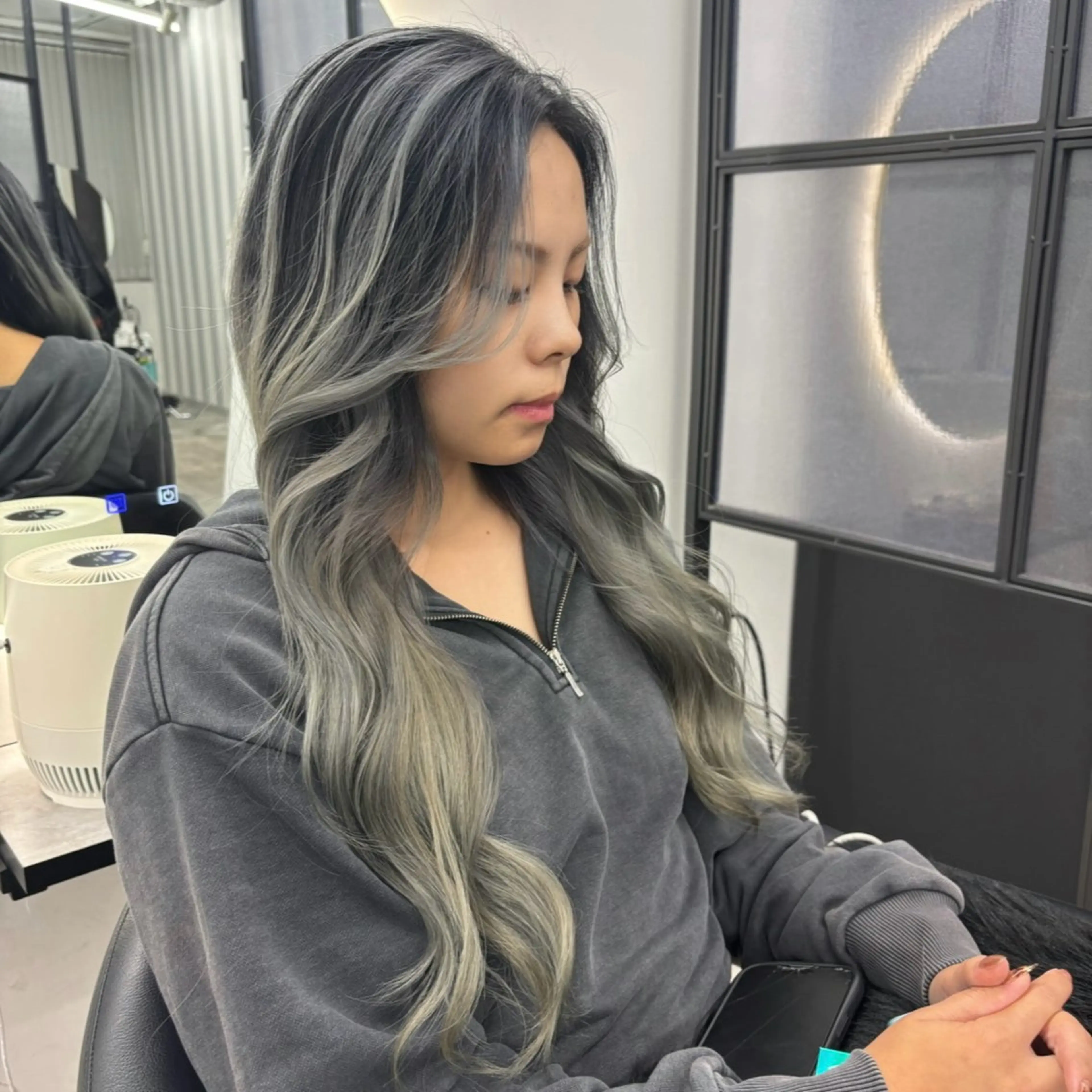 ロング カラー ヘアカラー Ren. 🦋デザインカラーのヘアスタイル