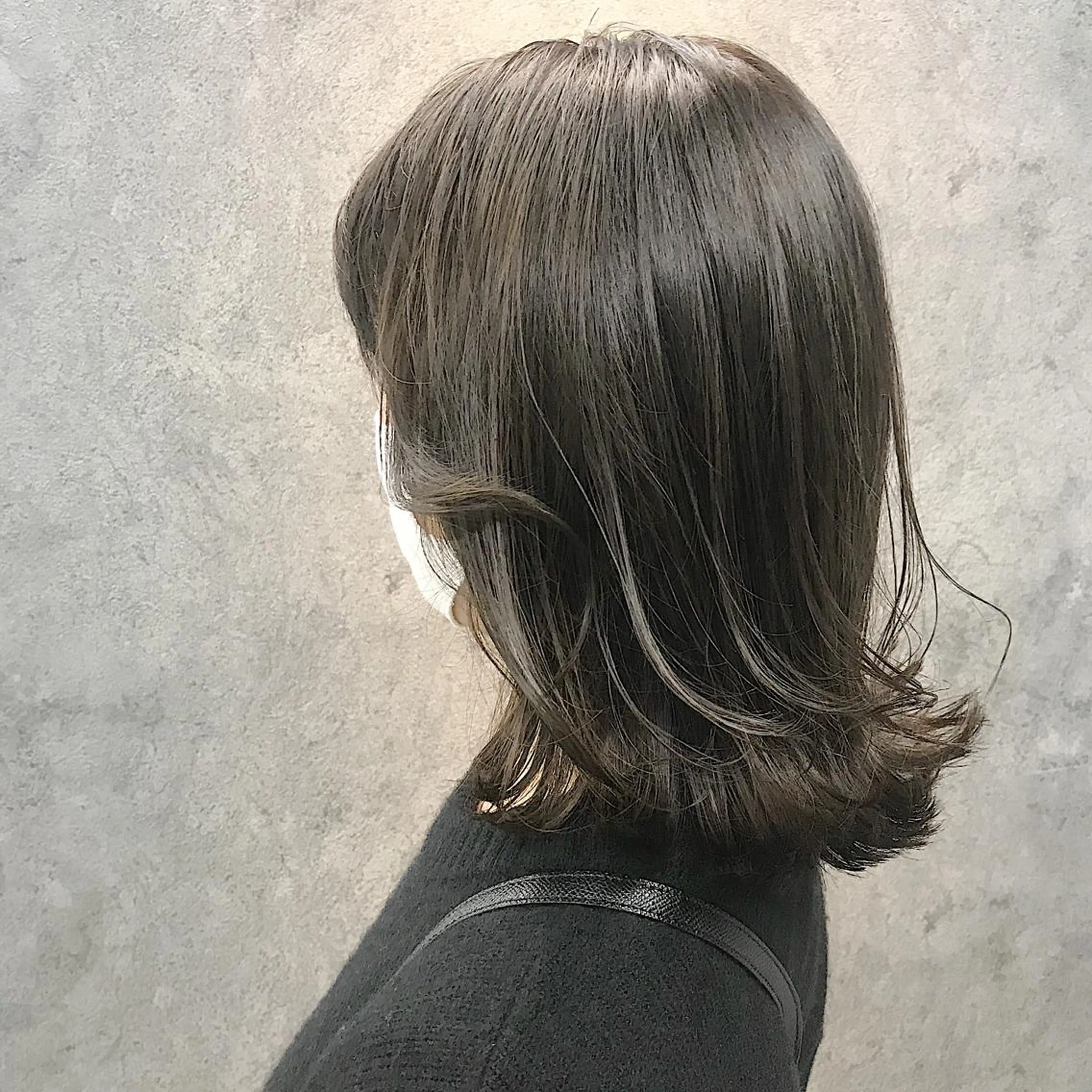 ミディアム オルチャンヘア カット ヘアカラー トリートメント 所渉/韓国レイヤー /ウルフカットのヘアスタイル