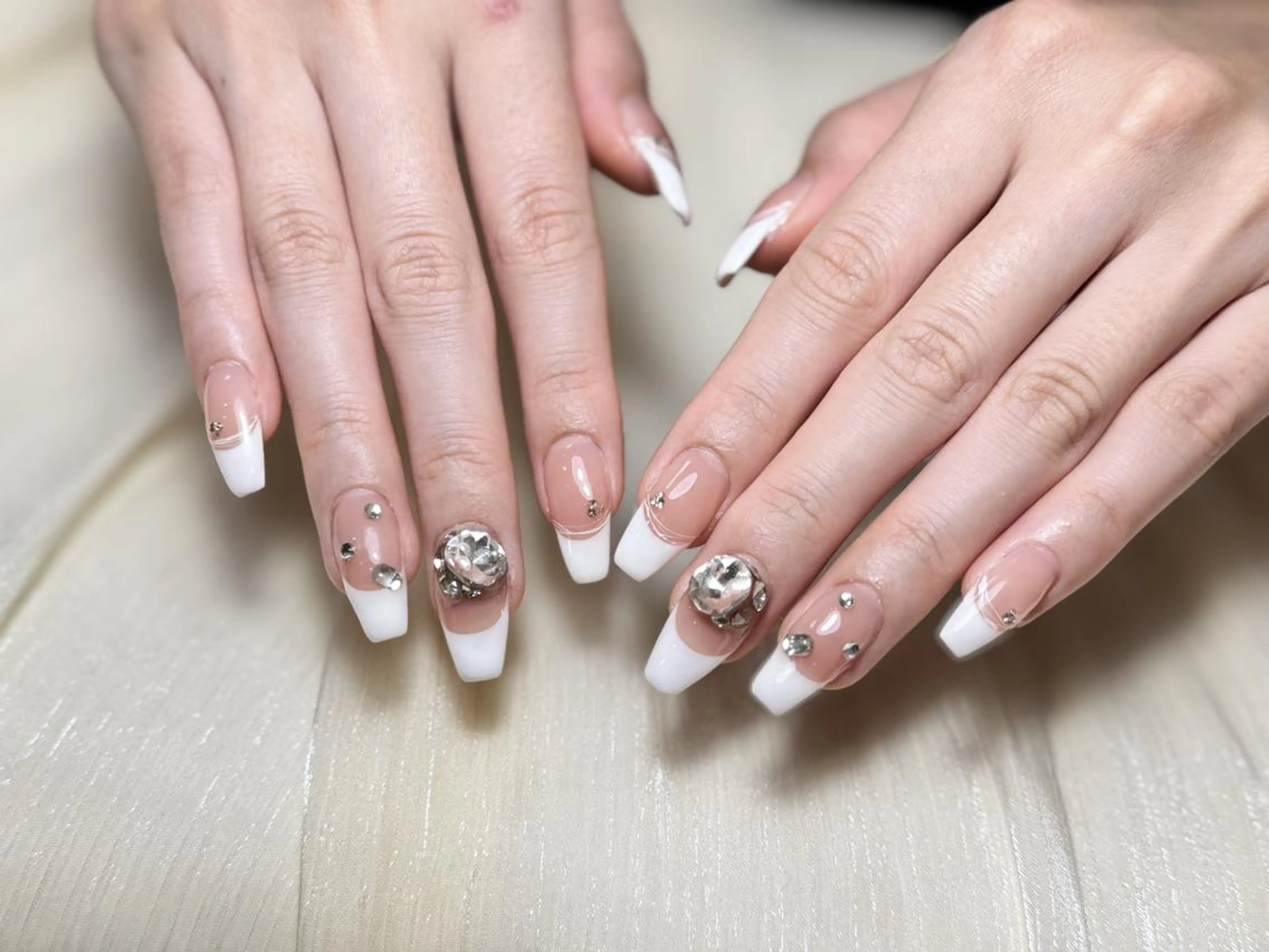 ネイル ハンドネイル DEMAIN- 🌹のネイルデザイン