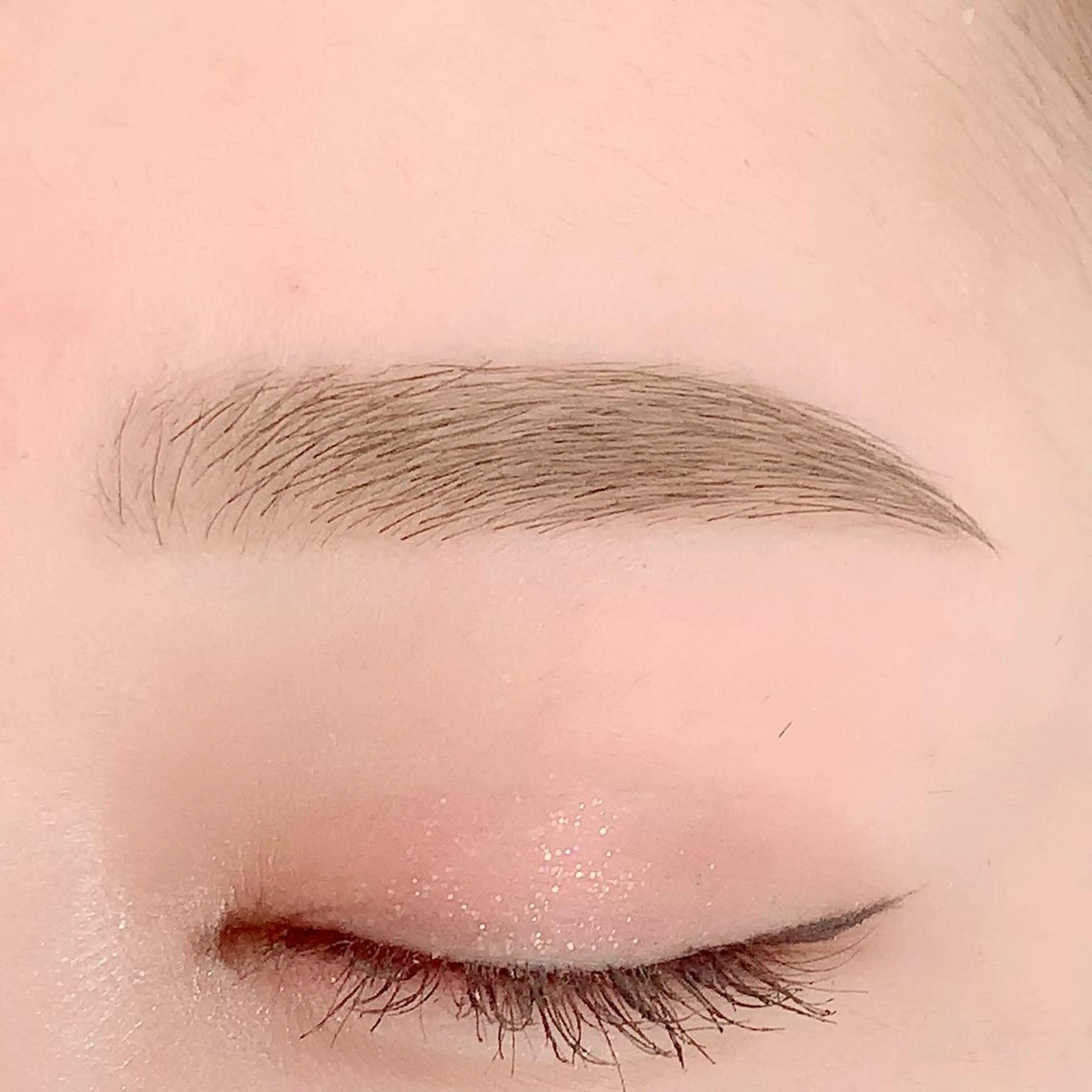 アイブロウ ハリウッドブロウリフト 眉毛ワックス脱毛 BellFlower Aki（眉・まつげ）のマツエク・マツパデザイン