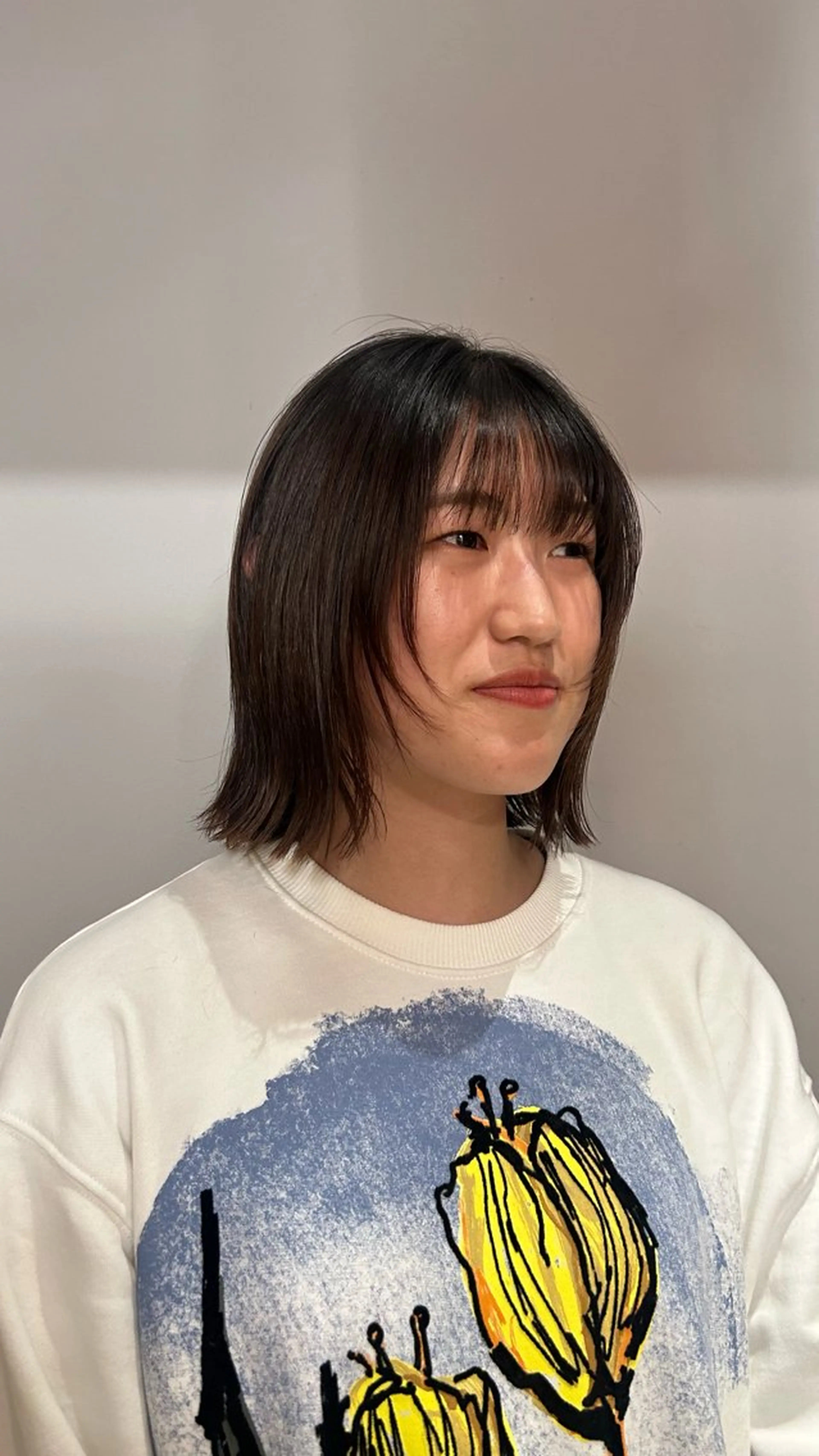 ミディアム 切りっぱなしボブ ボブ 顔まわりレイヤー レイヤーカット 外ハネヘア 🌿ボブ パーマ高橋啓太🌿のヘアスタイル