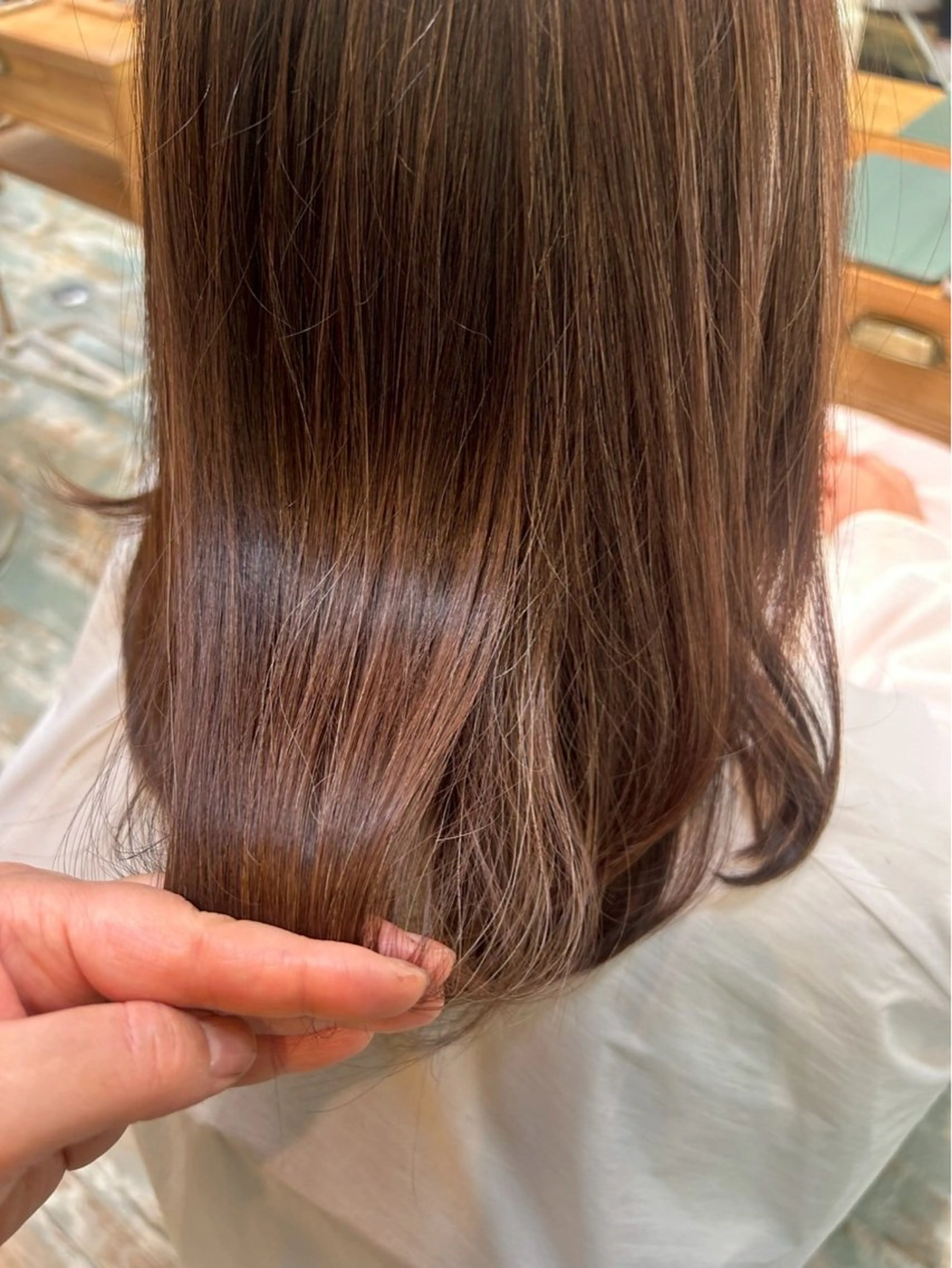 ミディアム 🌳武田藍花🕊️ 髪質改善 縮毛矯正のヘアスタイル