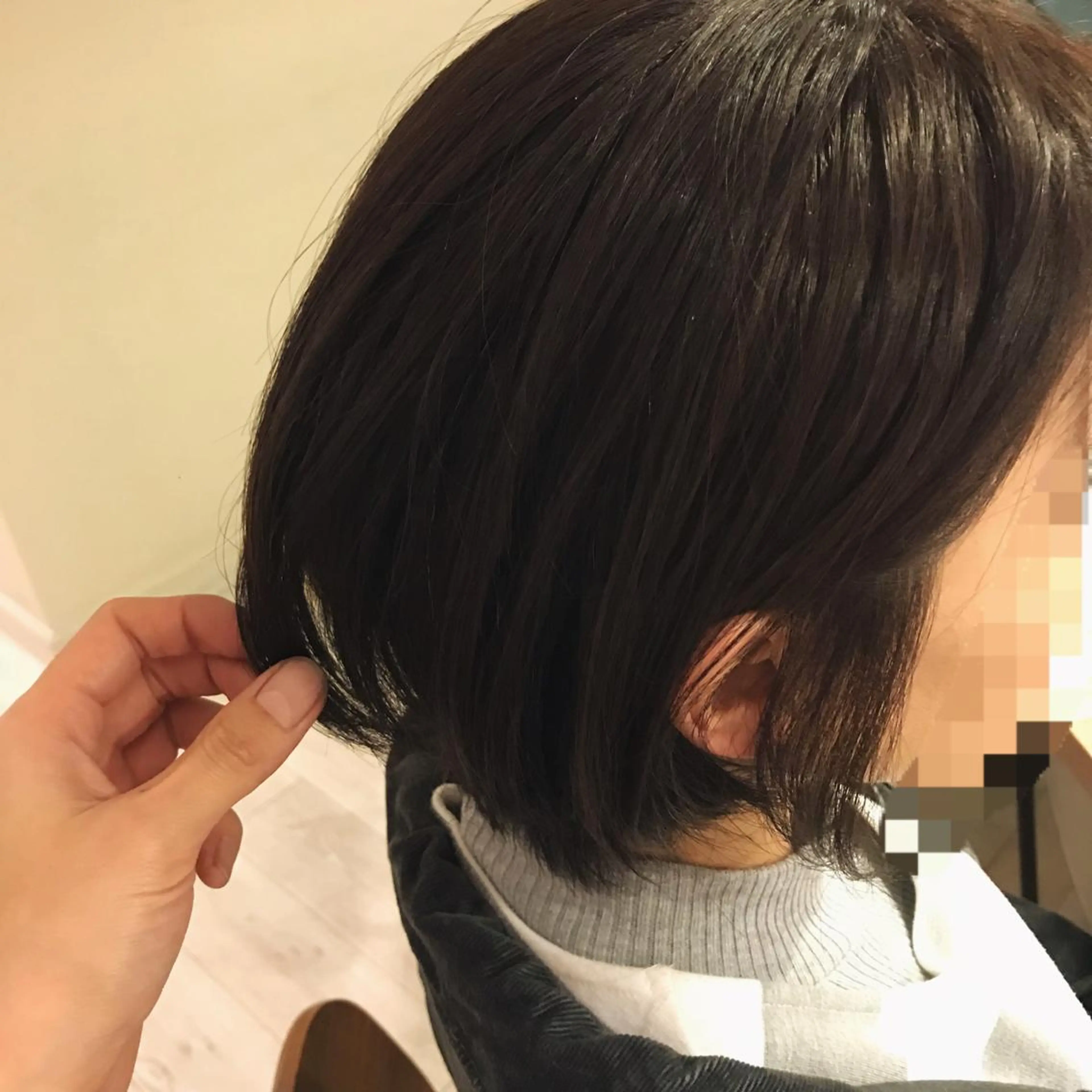 ショート カラー ボブレイヤー アッシュ ボブ レイヤーカット Jill franc _ ayanoのヘアスタイル