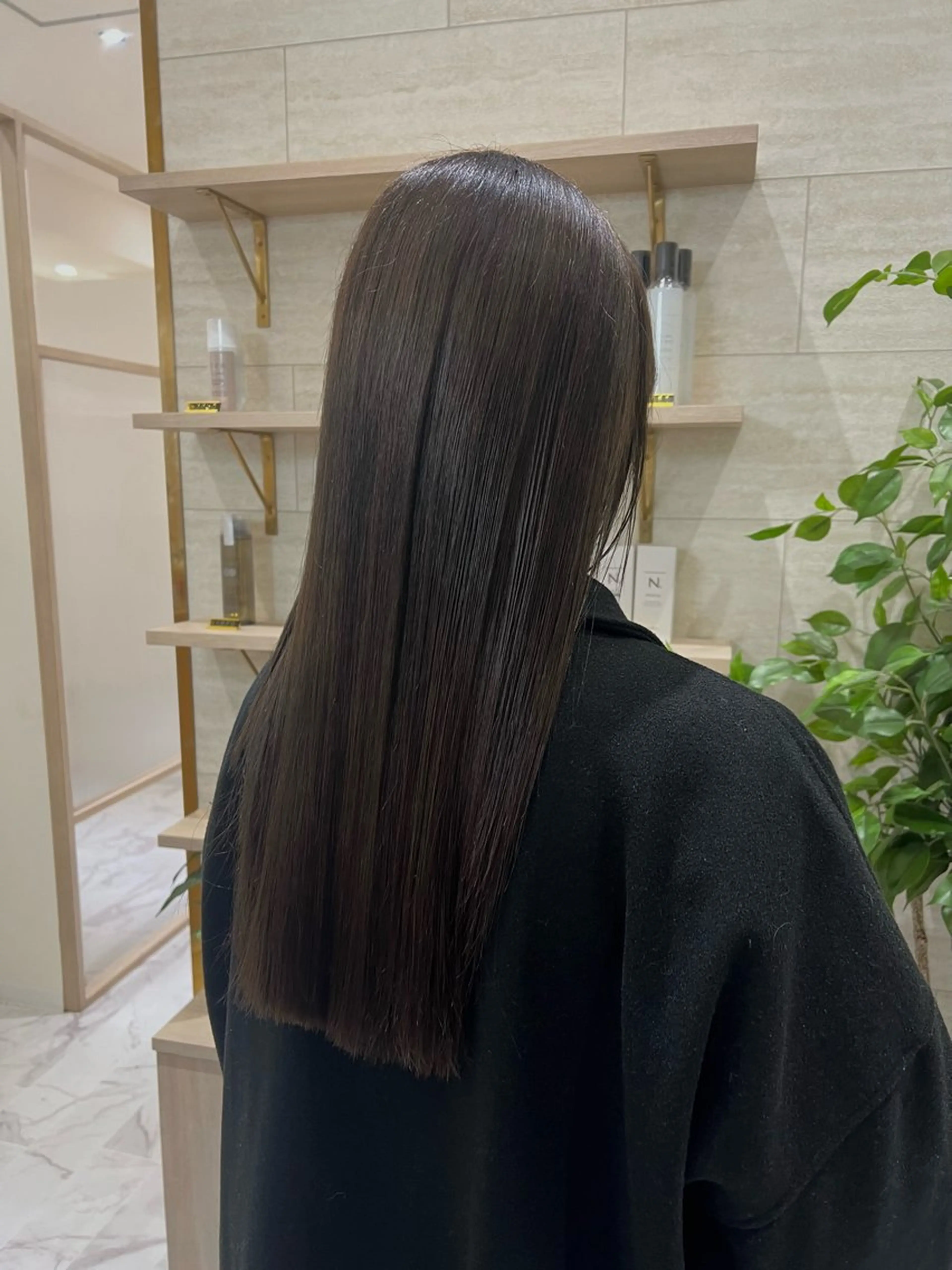 ロング カラー ブリーチ パープルカラー カット ヘアカラー zina/ amiのヘアスタイル