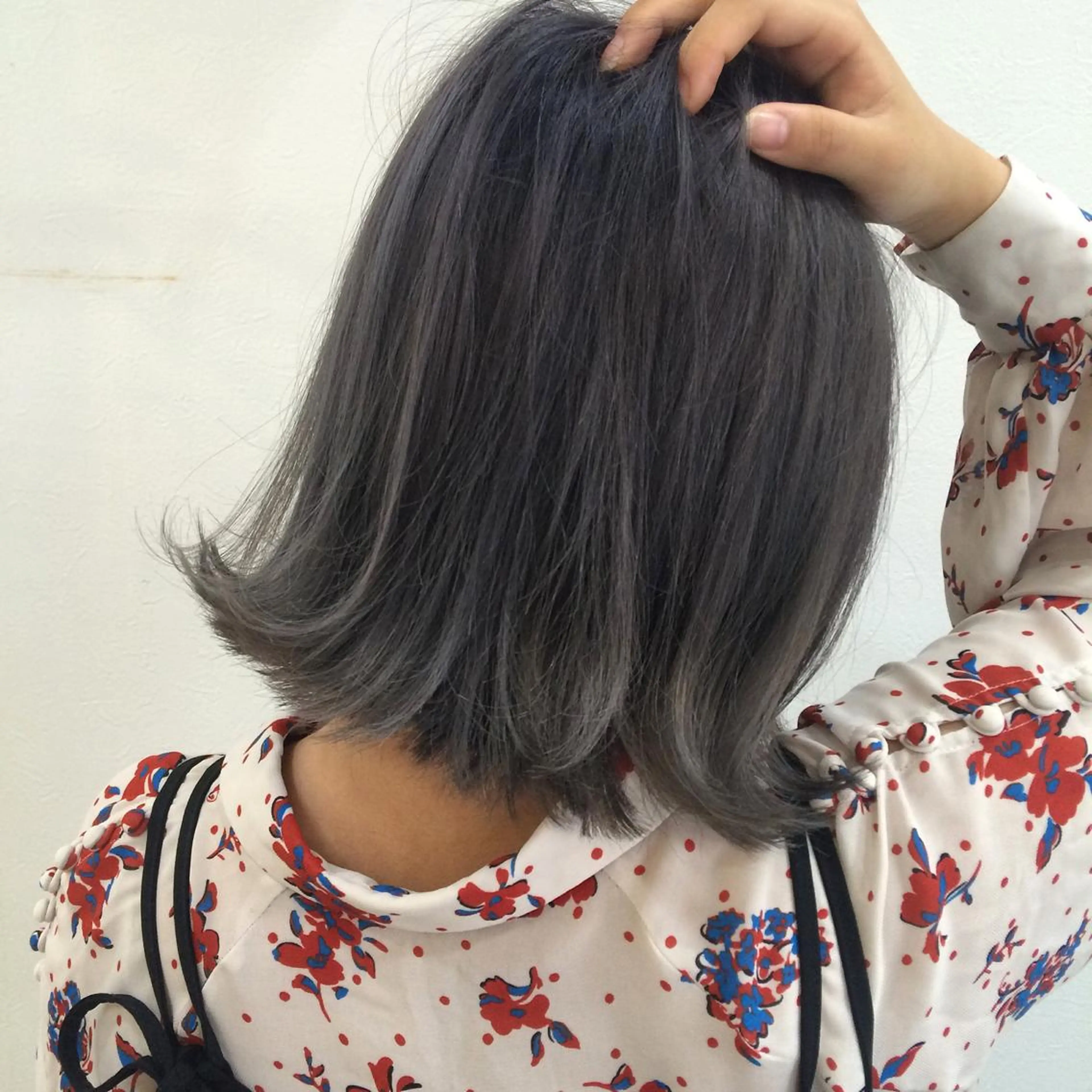 カラー ヘアカラー トリートメント Batta所属・坂上 岳のヘアスタイル