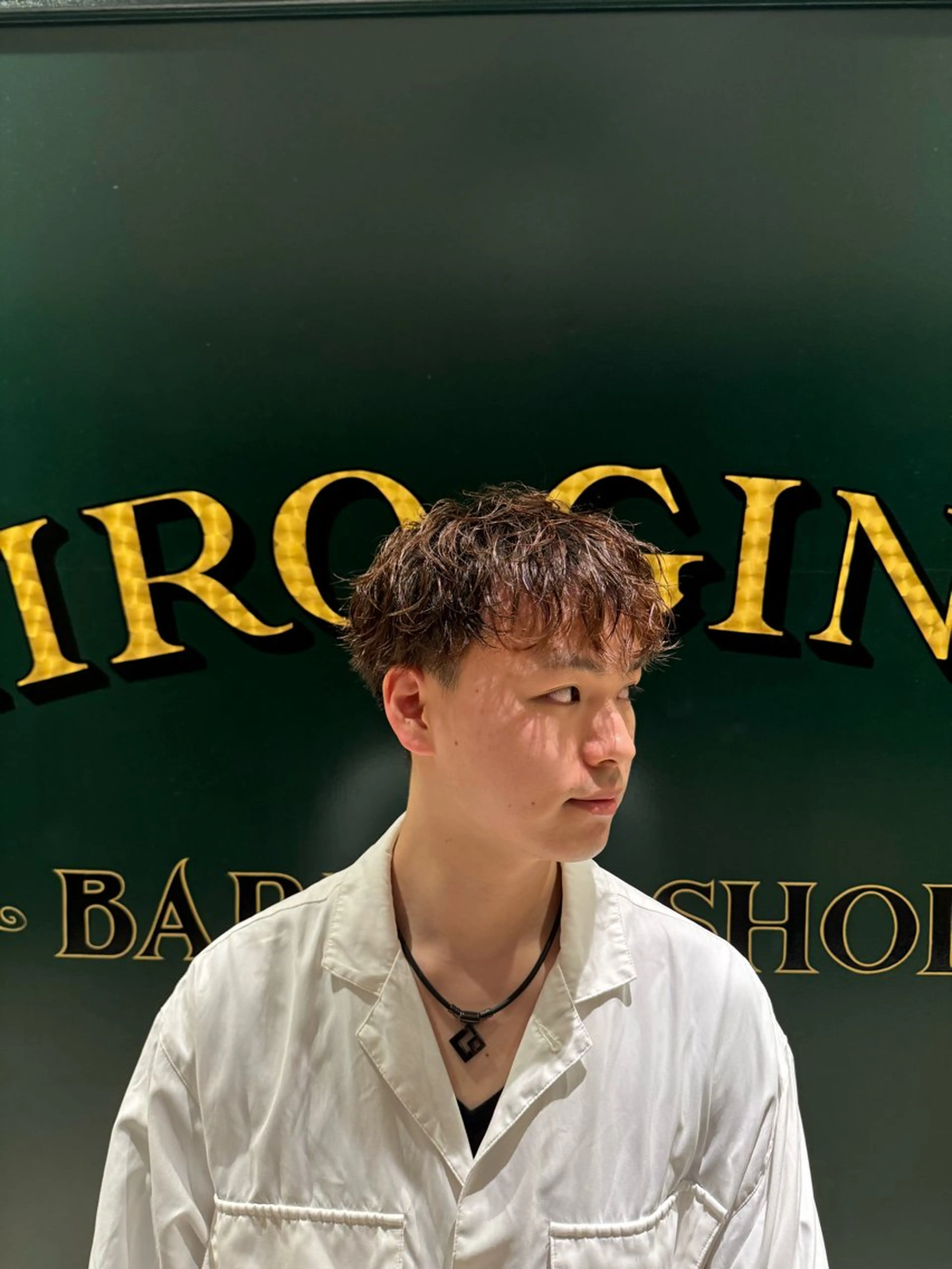 ミディアム ミディアムパーマ ヒロ銀座バーバーショップ名古屋本店所属・小島 優奈のヘアスタイル