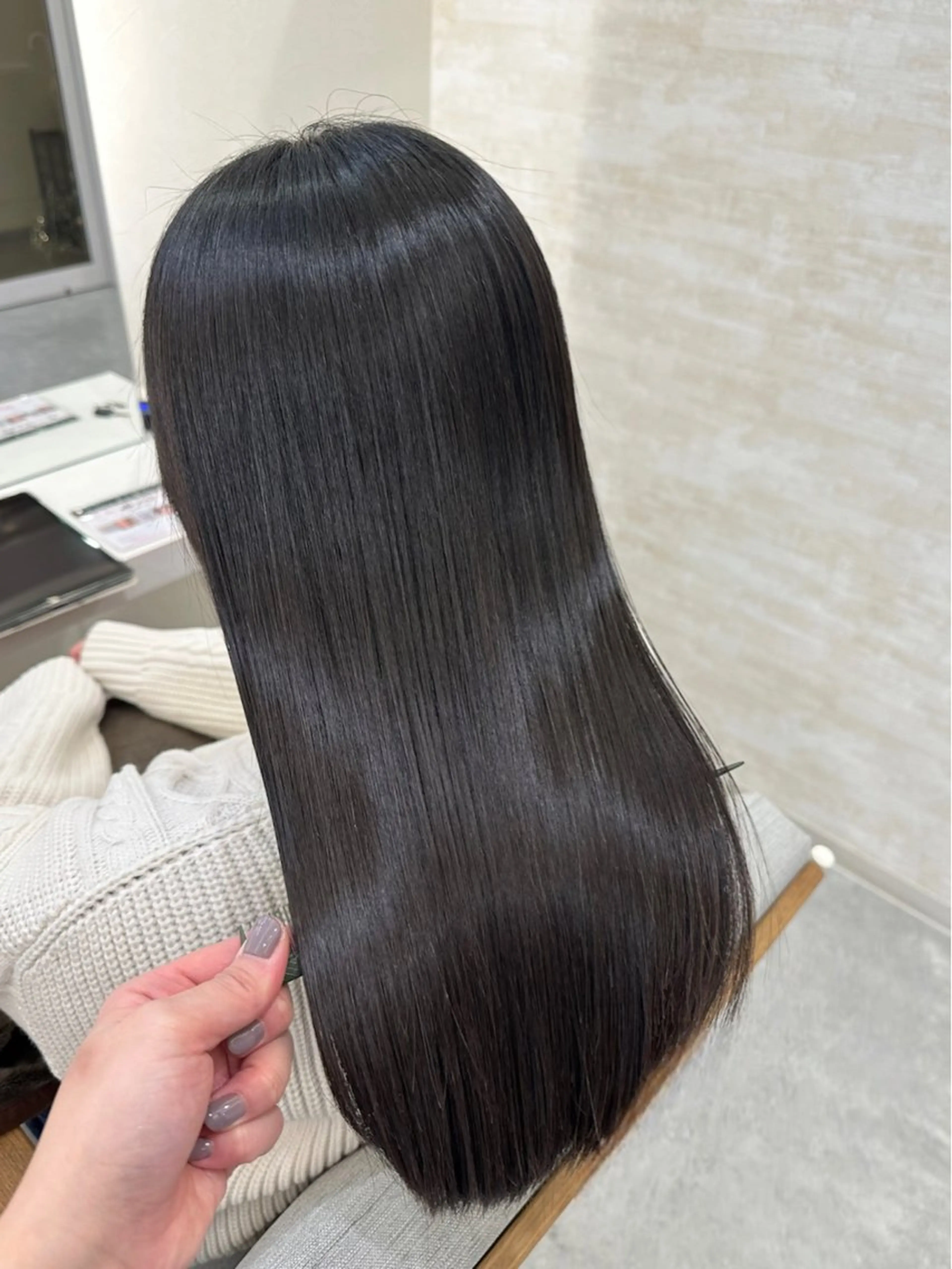 ロング カット トリートメント 髪質改善&ヘアケア 永山若奈のヘアスタイル