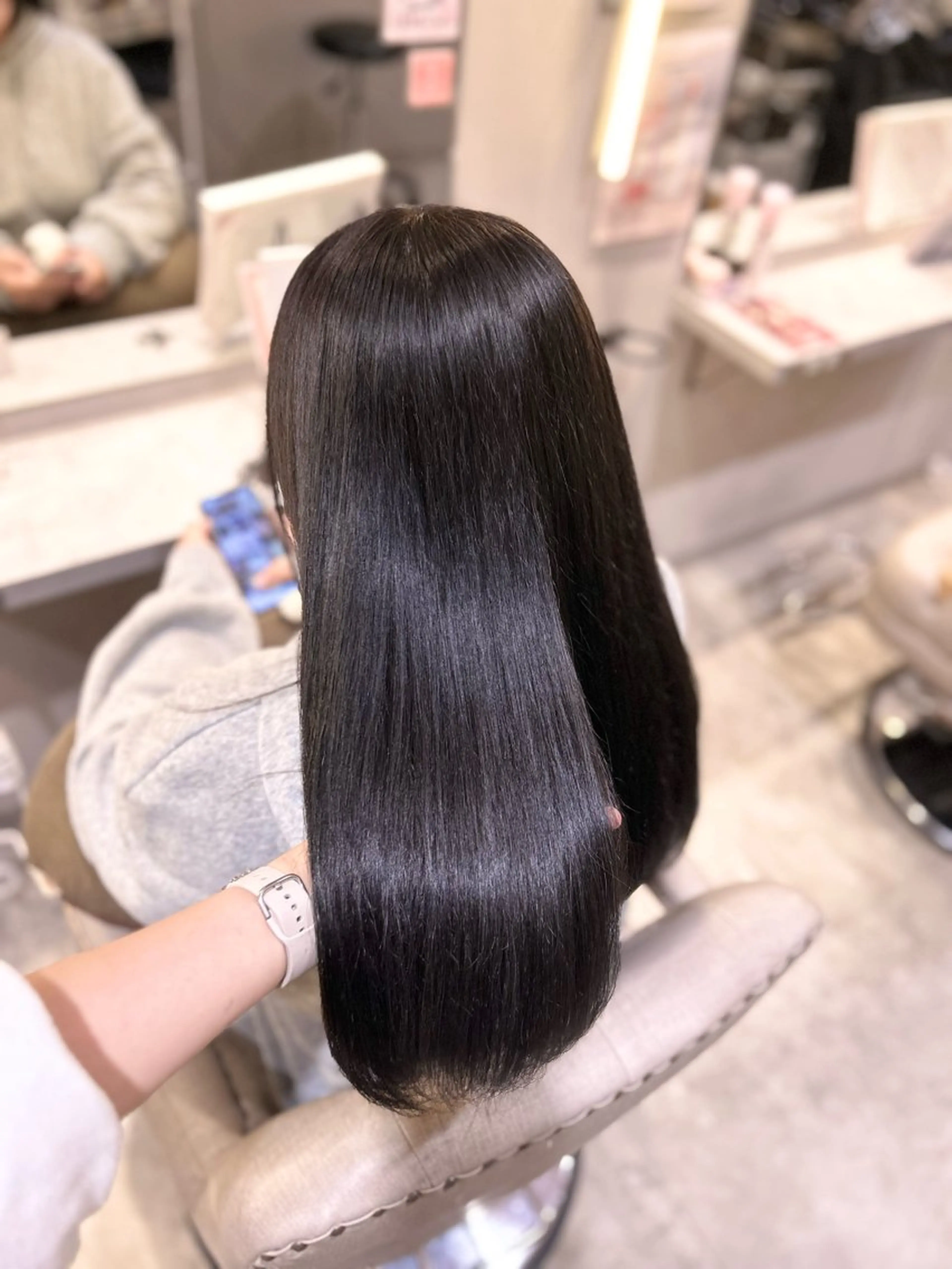 ロング カラー グレージュ トリートメント 🐰🎀透明感カラー yuzuka🎀🐰のヘアスタイル