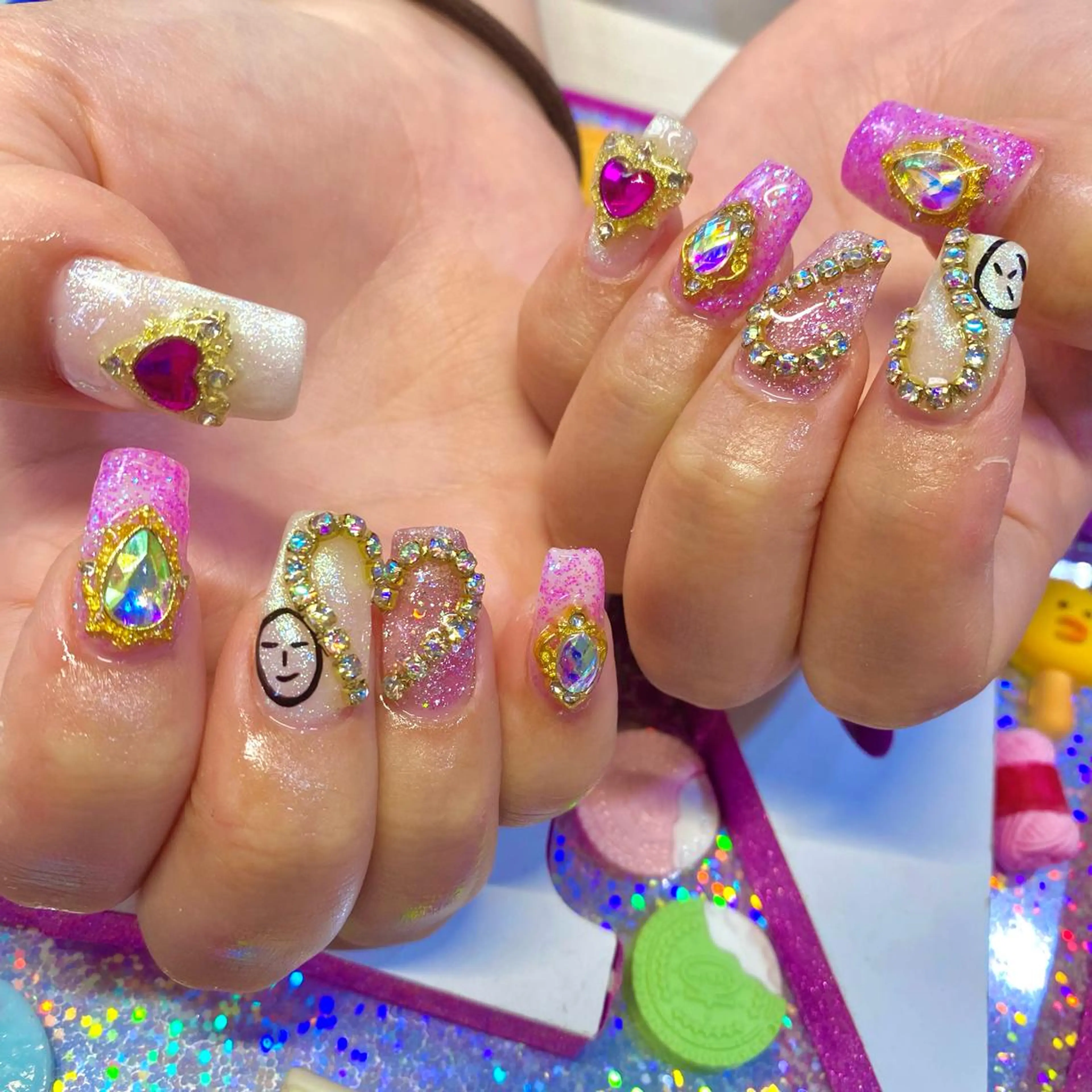 ネイル アートネイル クリアネイル ジェルネイル ニュアンスネイル オフィスネイル 8appy YUKITIN.Bのネイルデザイン
