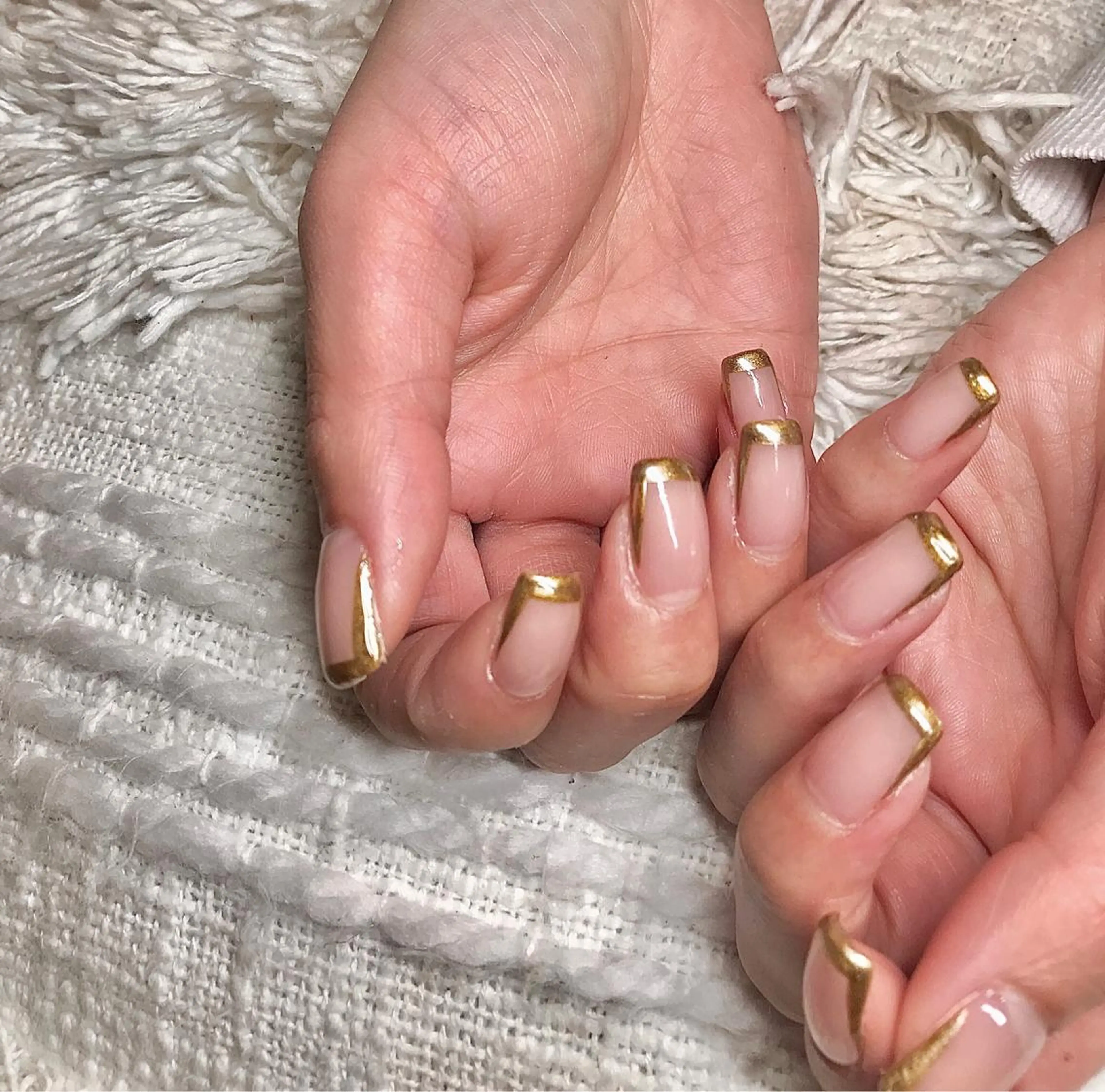 ミディアム カラー パーマ ヘアアレンジ ネイル マツエク・マツパ ゴールド スクエアネイル nail&eye Aoのマツエク・マツパデザイン