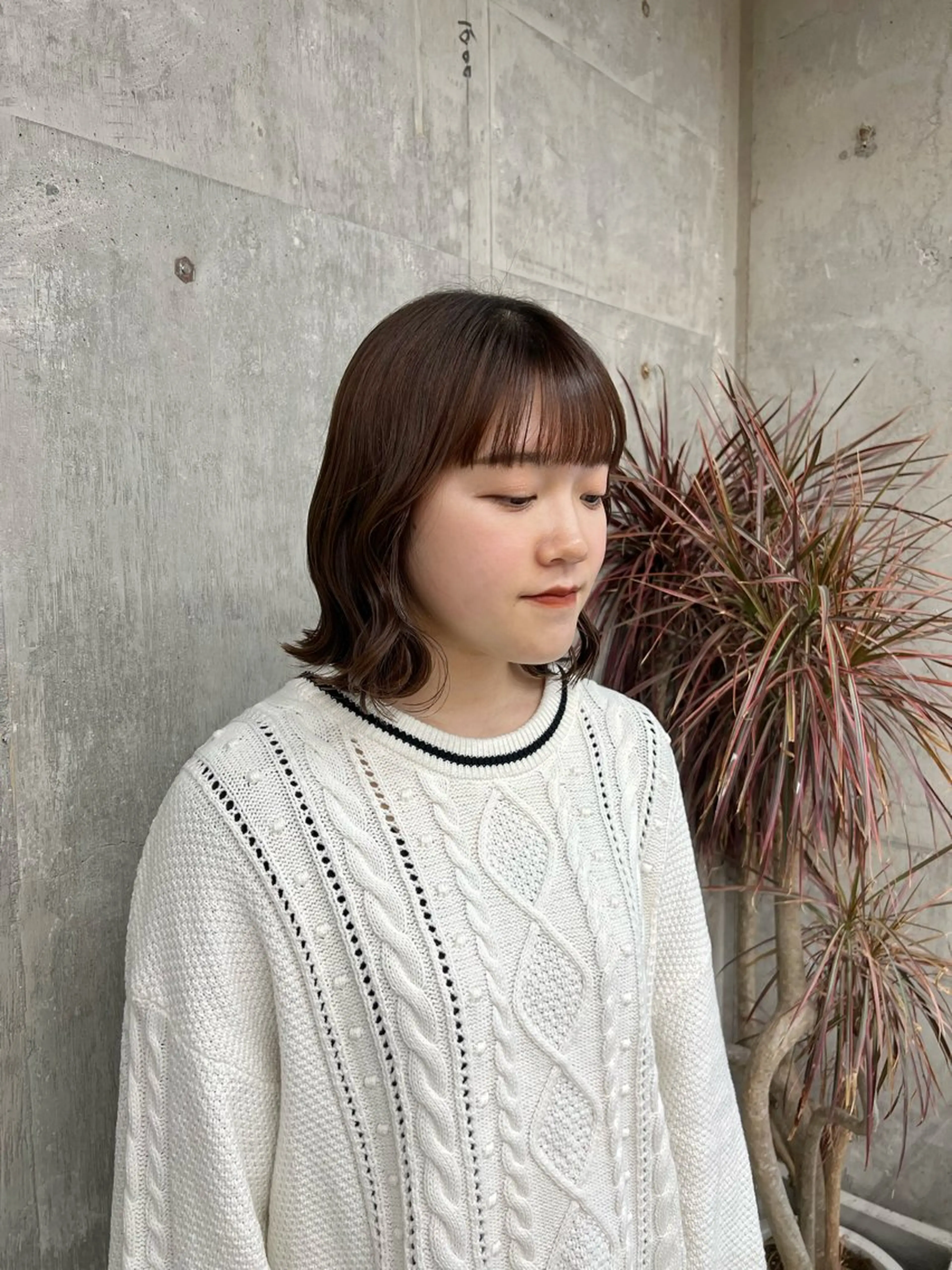 ミディアム era所属・azumi/ボブ/暖 色/オリーブ/縮毛のヘアスタイル