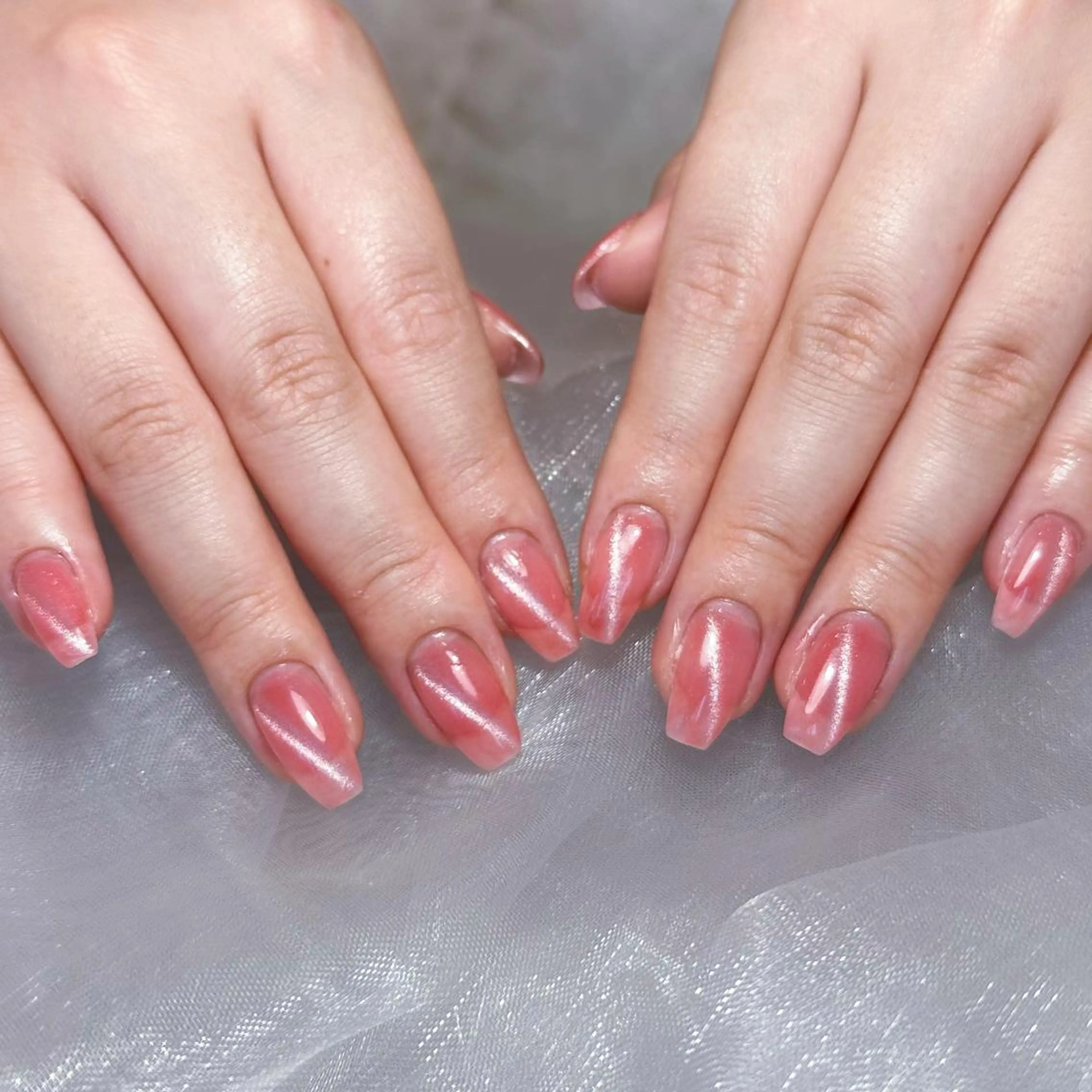 ネイル アートネイル オーロラネイル ガーリー キラキラネイル マグネットネイル ハンドネイル ハンドケア Diamond ✨のネイルデザイン